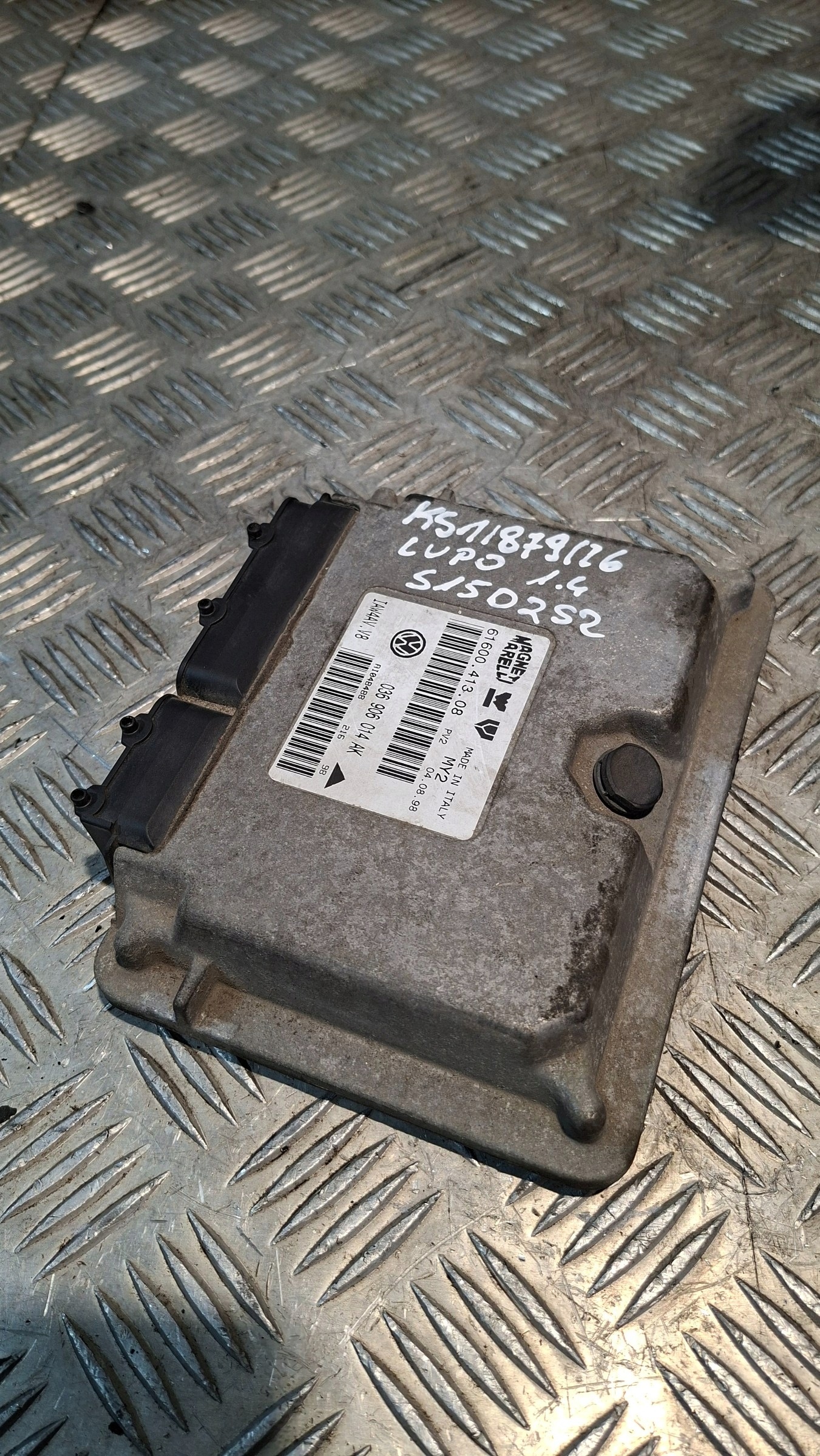 control unit computer of the engine VW LUPO 1998r 1.4B 036906014AK