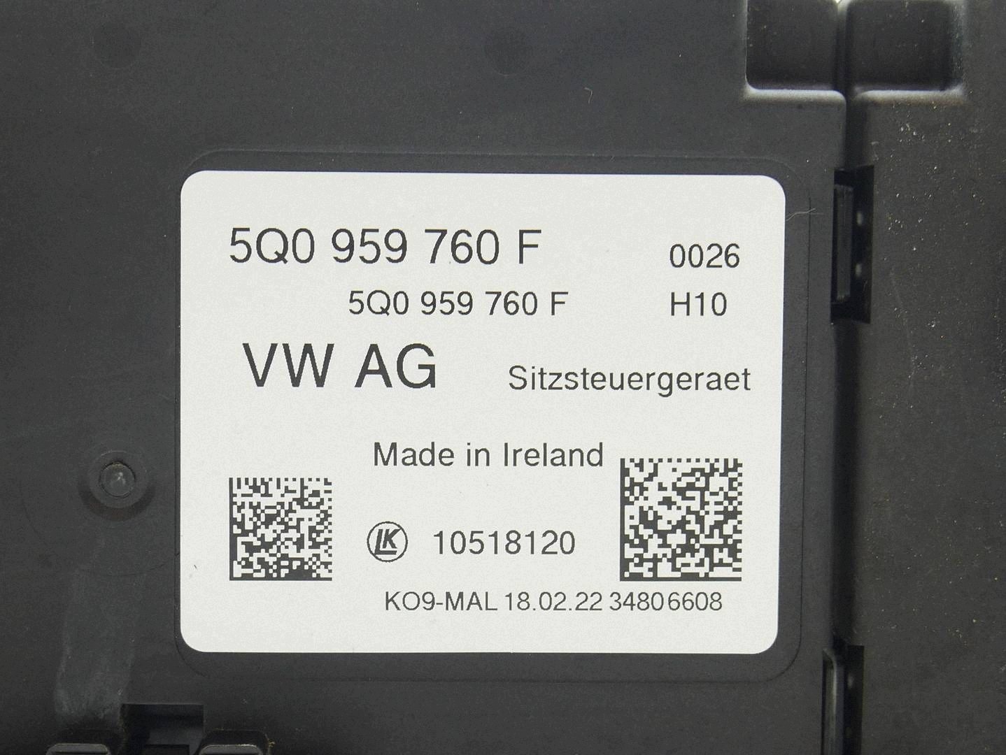 module unité de commande électronique uce siège SKODA SUPERB III VW PASSAT B8 5Q0959760B