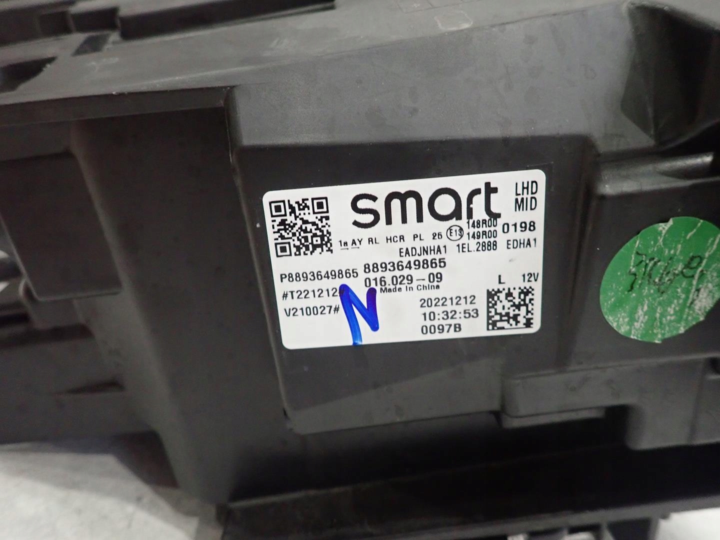 light front front left SMART 1 CYBER SPARKS FULL LED 2023- 8893649865