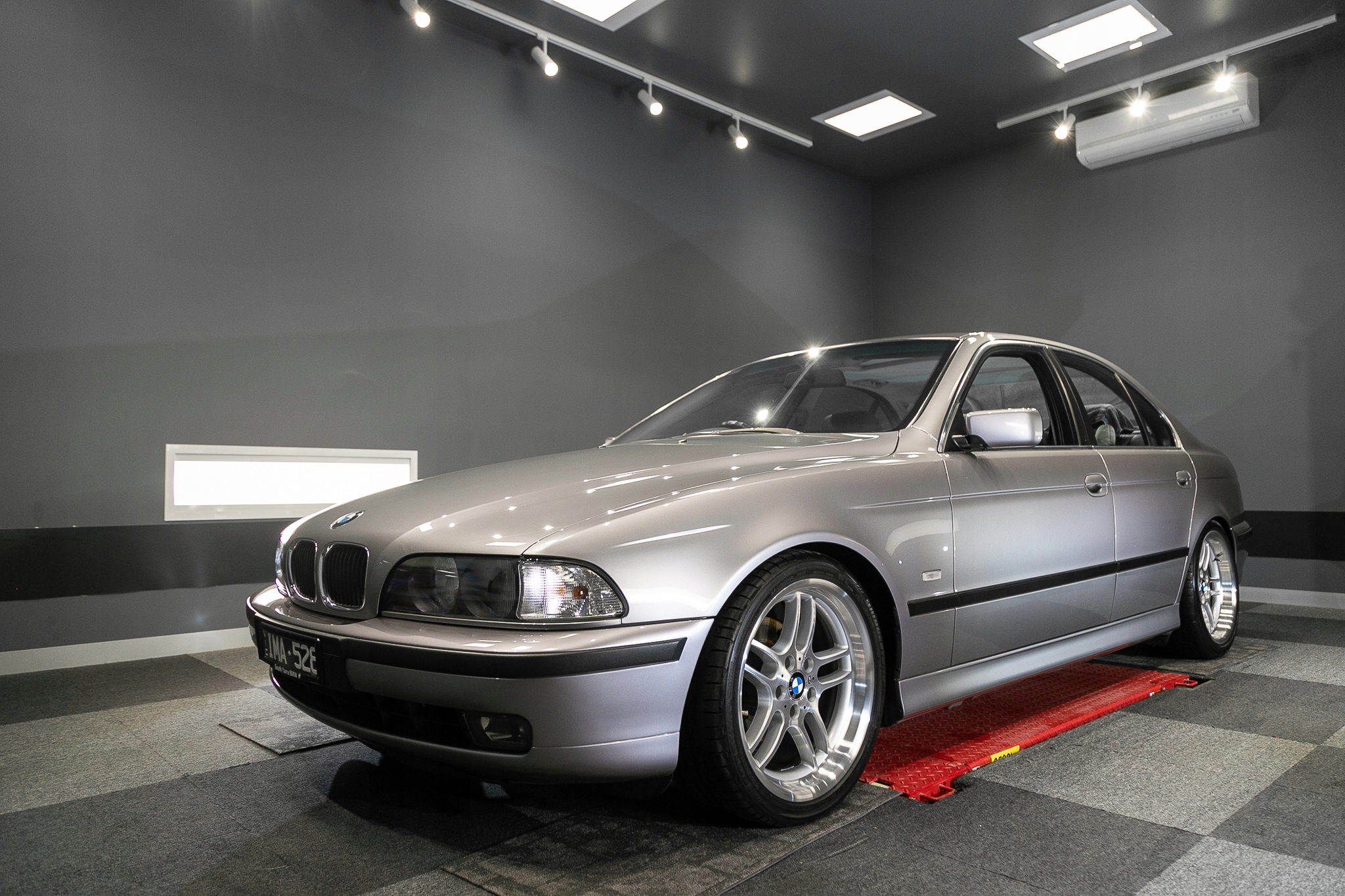 Bmw 339 Aspen Silber Metalíza 1LITR Ixell Báze 55