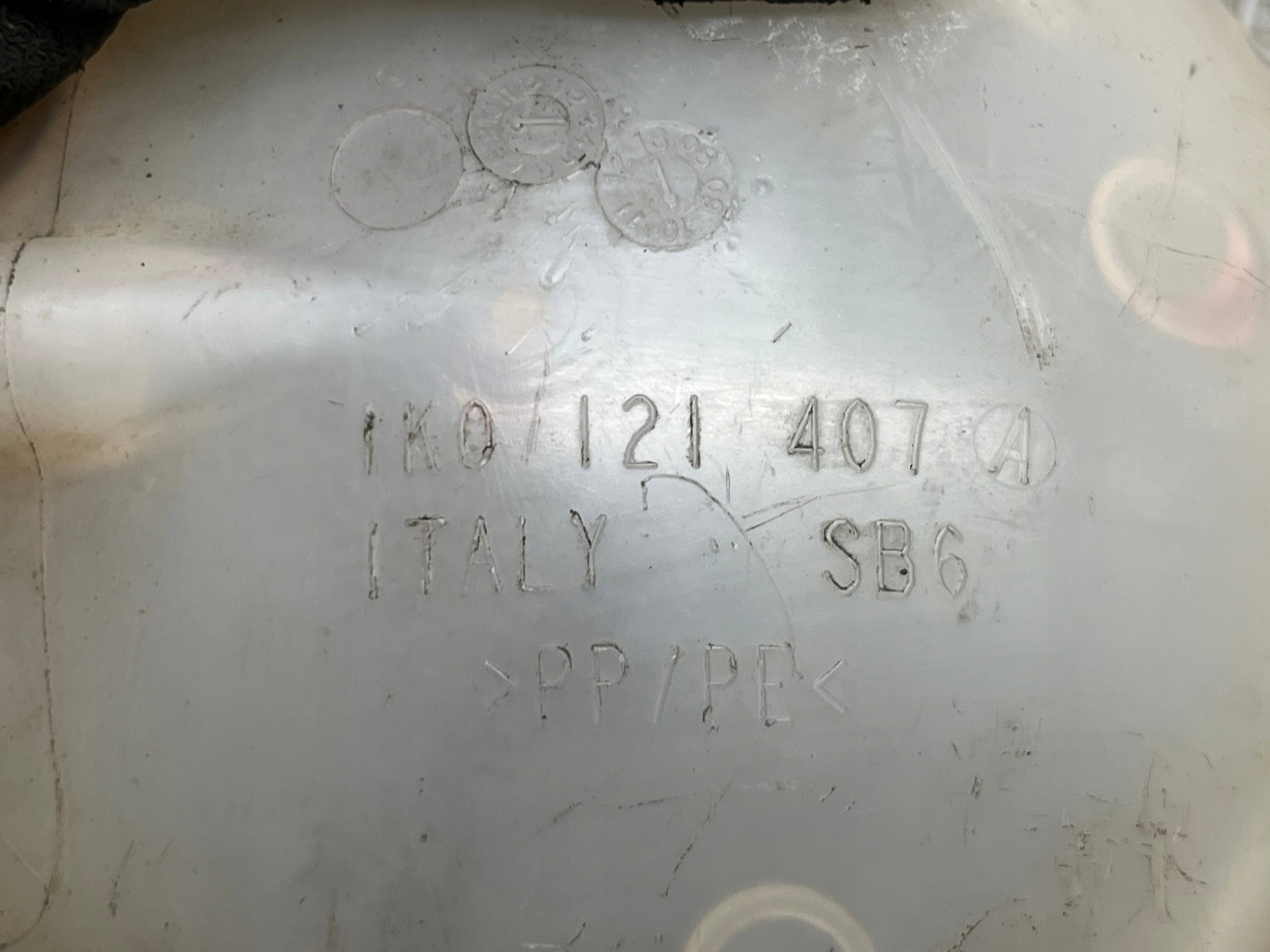 ekspanziona posuda VOLKSWAGEN GOLF 6 1K0121407A