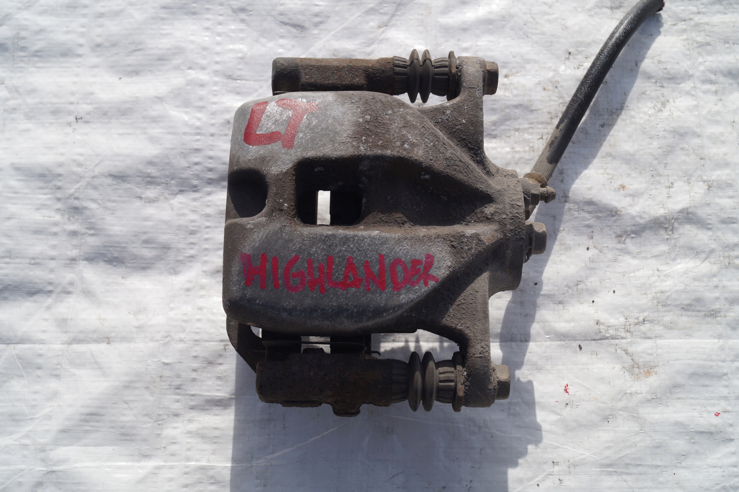 caliper rear part left TOYOTA HIGHLANDER II 2 3.5 V6