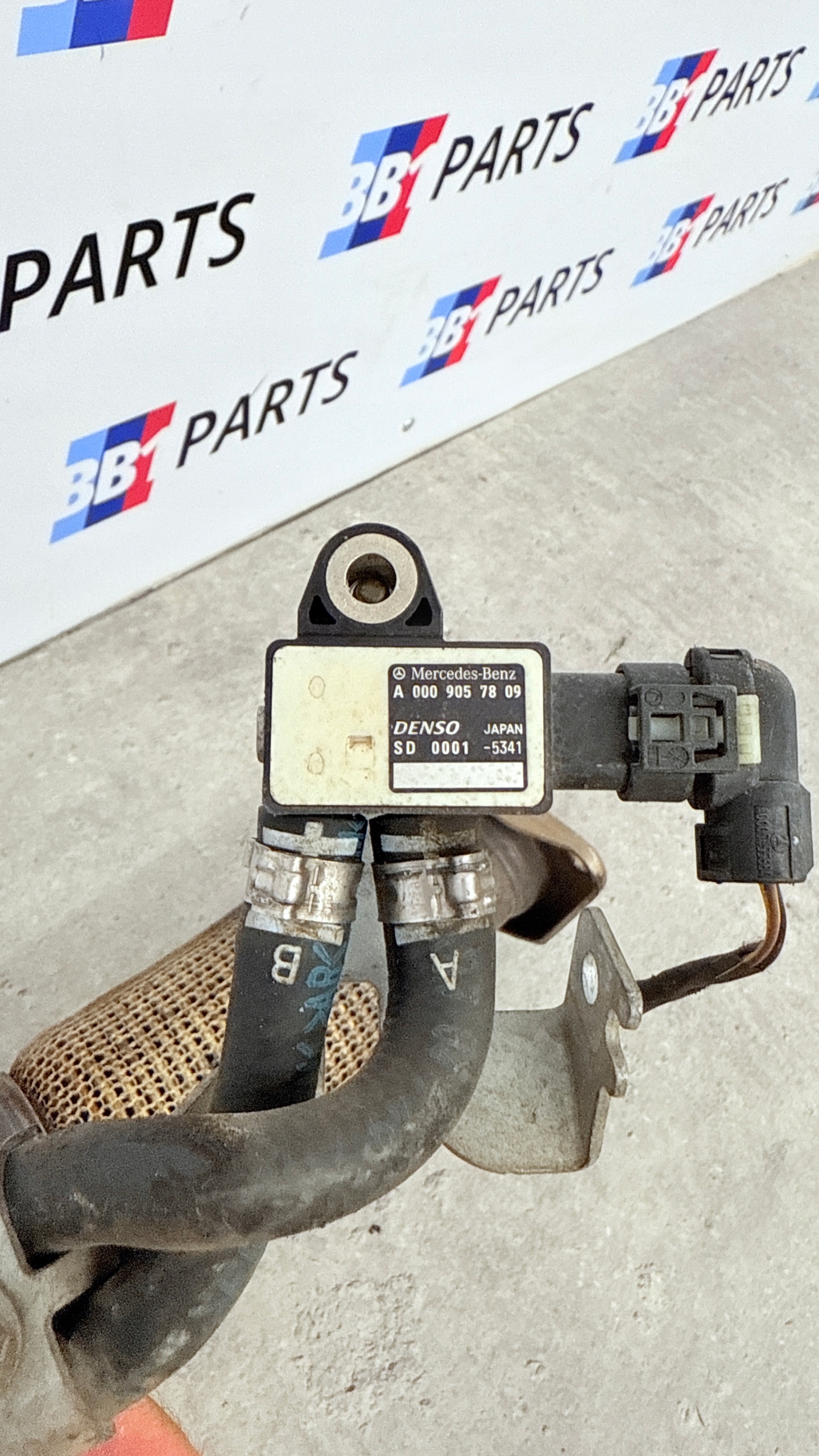 MERCEDES W177 exhaust pipe TLUMIK central catalyst A35 complete AMG