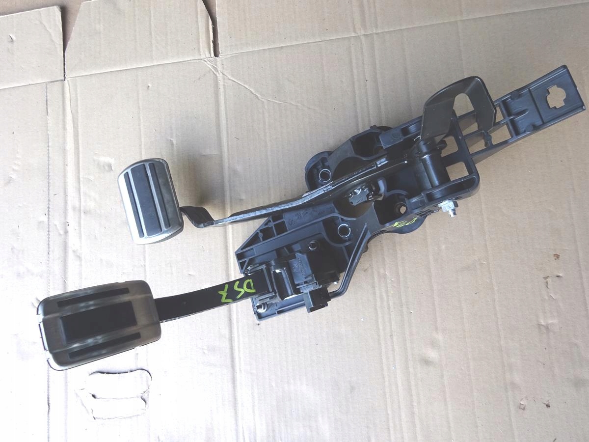 9674829180 - Педаль акселератора CITROEN DS 7 DS7 18-9674829180