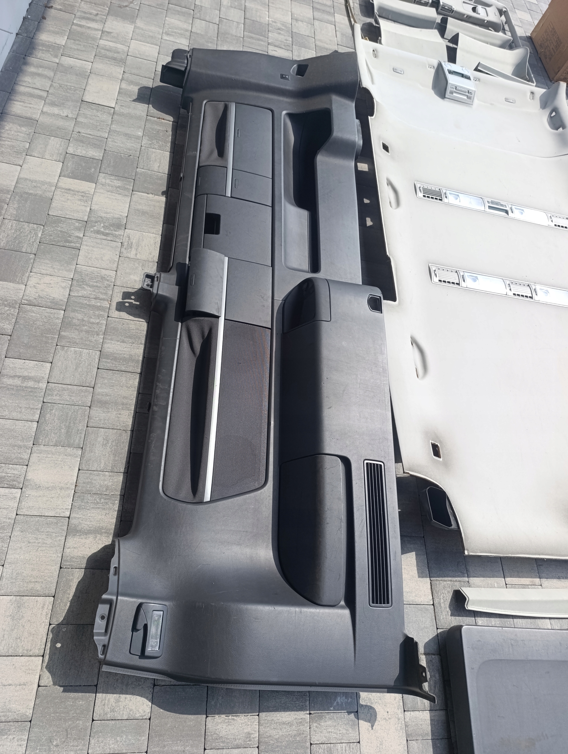 VW T5 T5 LIFTT6 complete the centre inner 1X OTWIERANE door MULTIVAN KROTKI