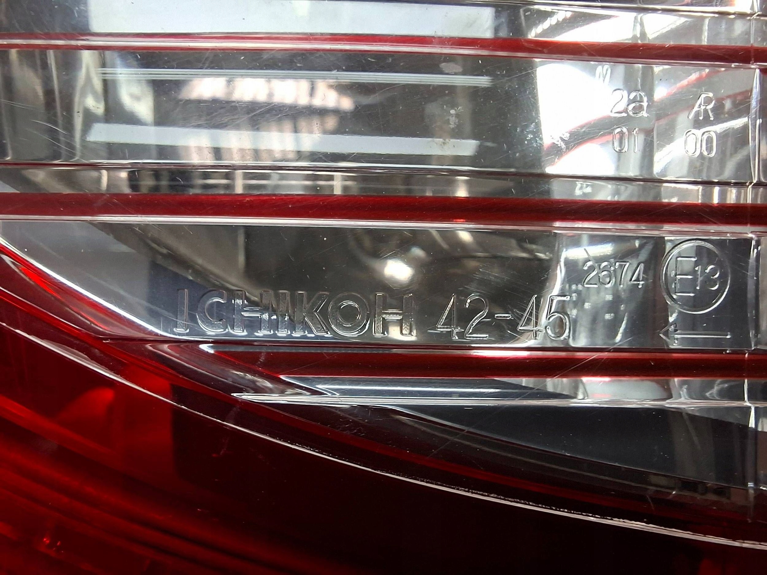 light rear part left TOYOTA RAV 4 III LIFT 10-12 EU