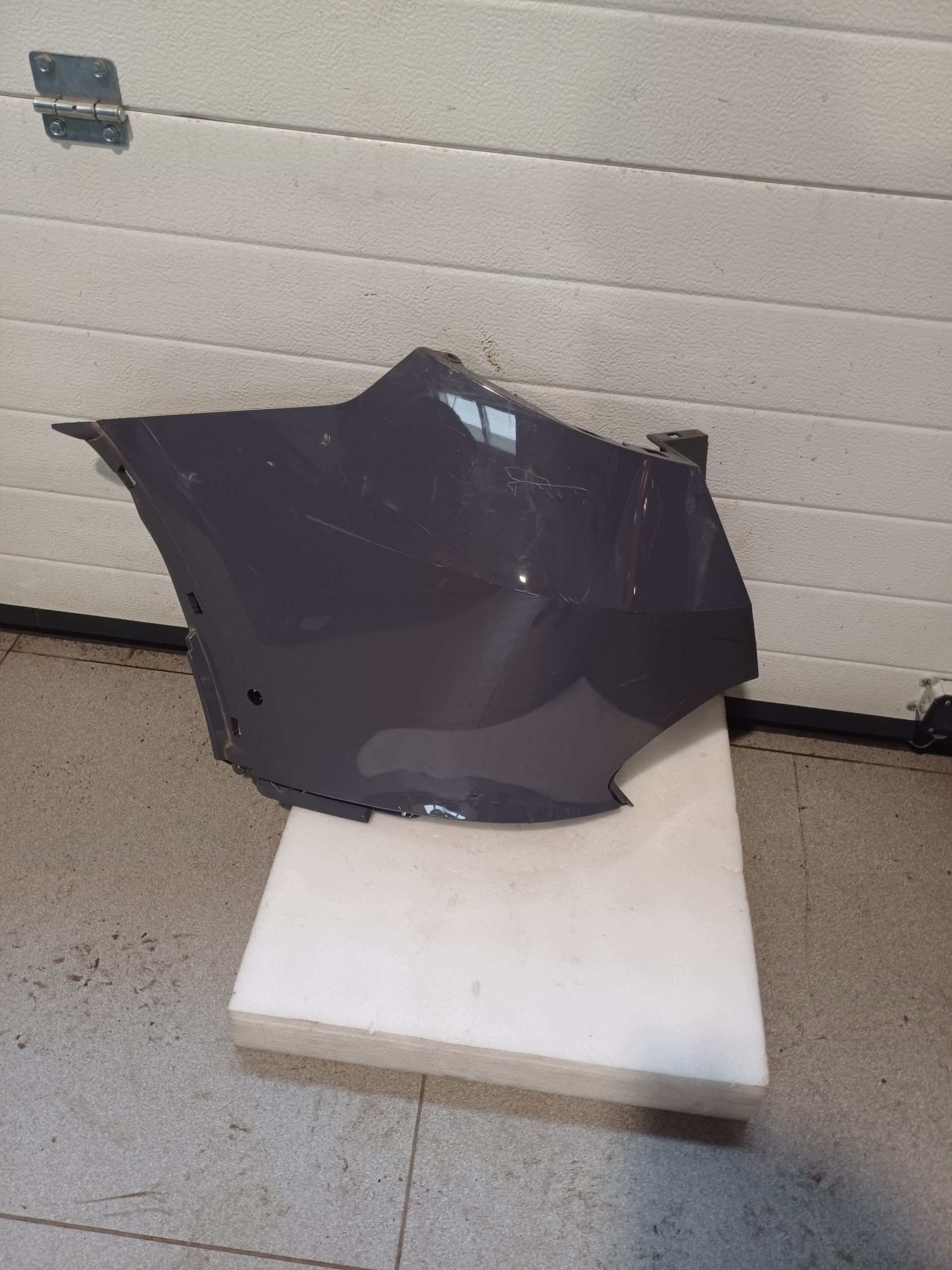 Ecke der Stoßstange links heck CUPRA FORMENTOR 5FF807983A