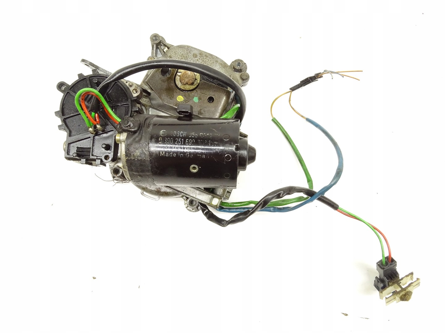SILNIK DACHU BMW 3 E36 CABRIO 0390251690