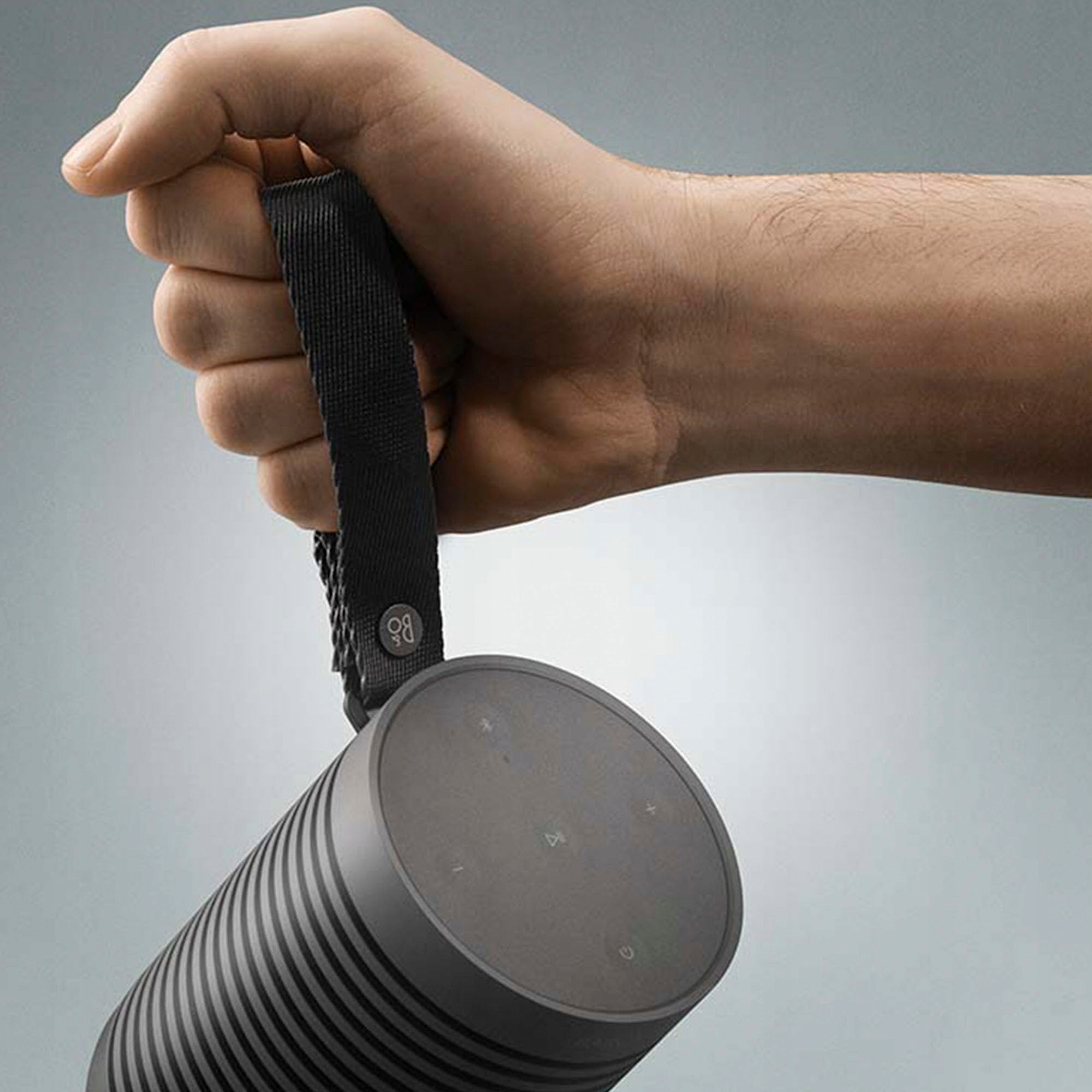 BANG & OLUFSEN Beosound Explore Waterproof Bluetooth Speaker 27h Battery — miniatura 8