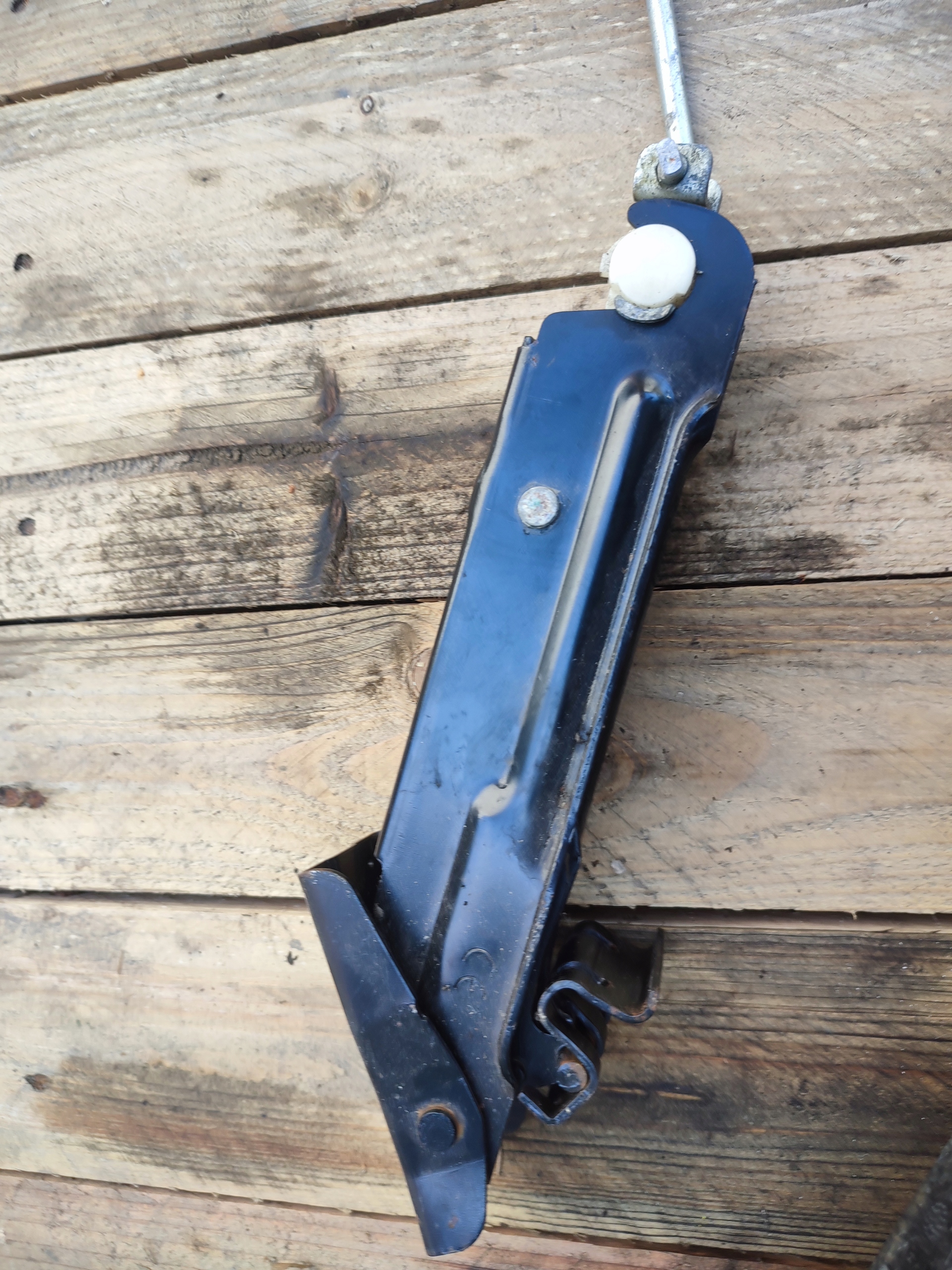 gear lever running board peugeot 1007