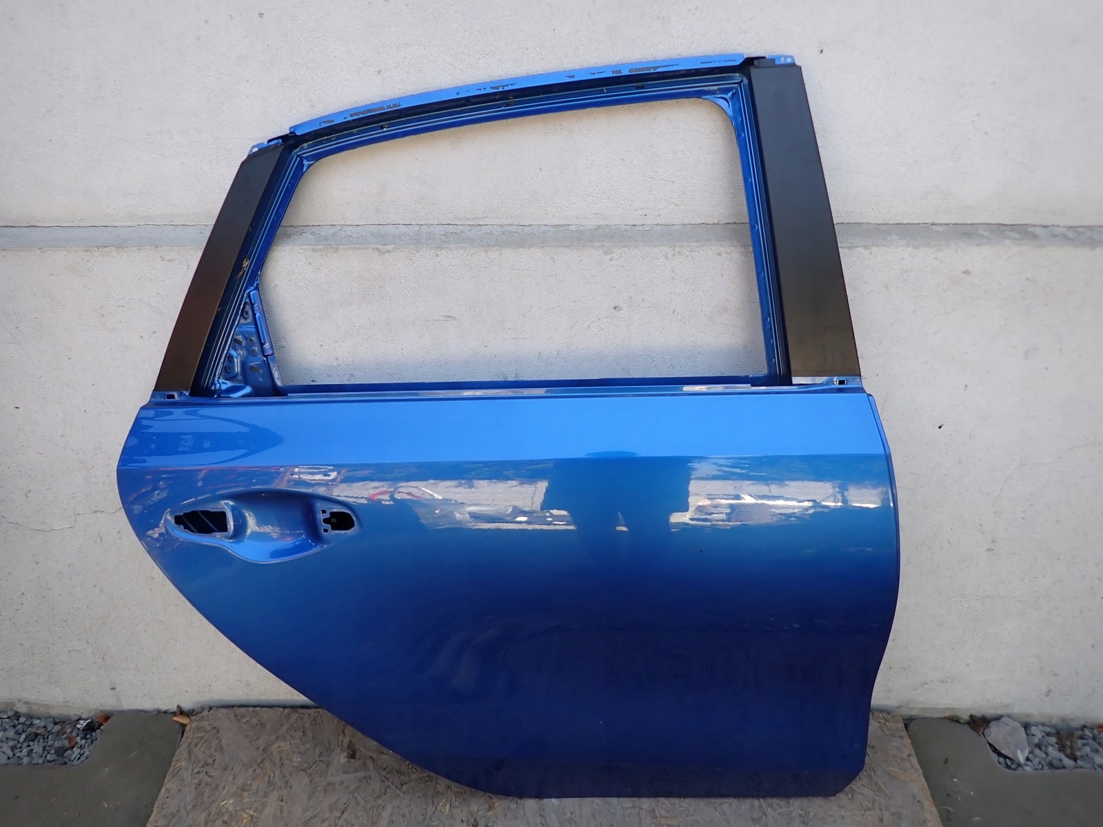 door right rear. right KIA CEED 3 III CD HB HATCHBACK 2018- 77004J7000