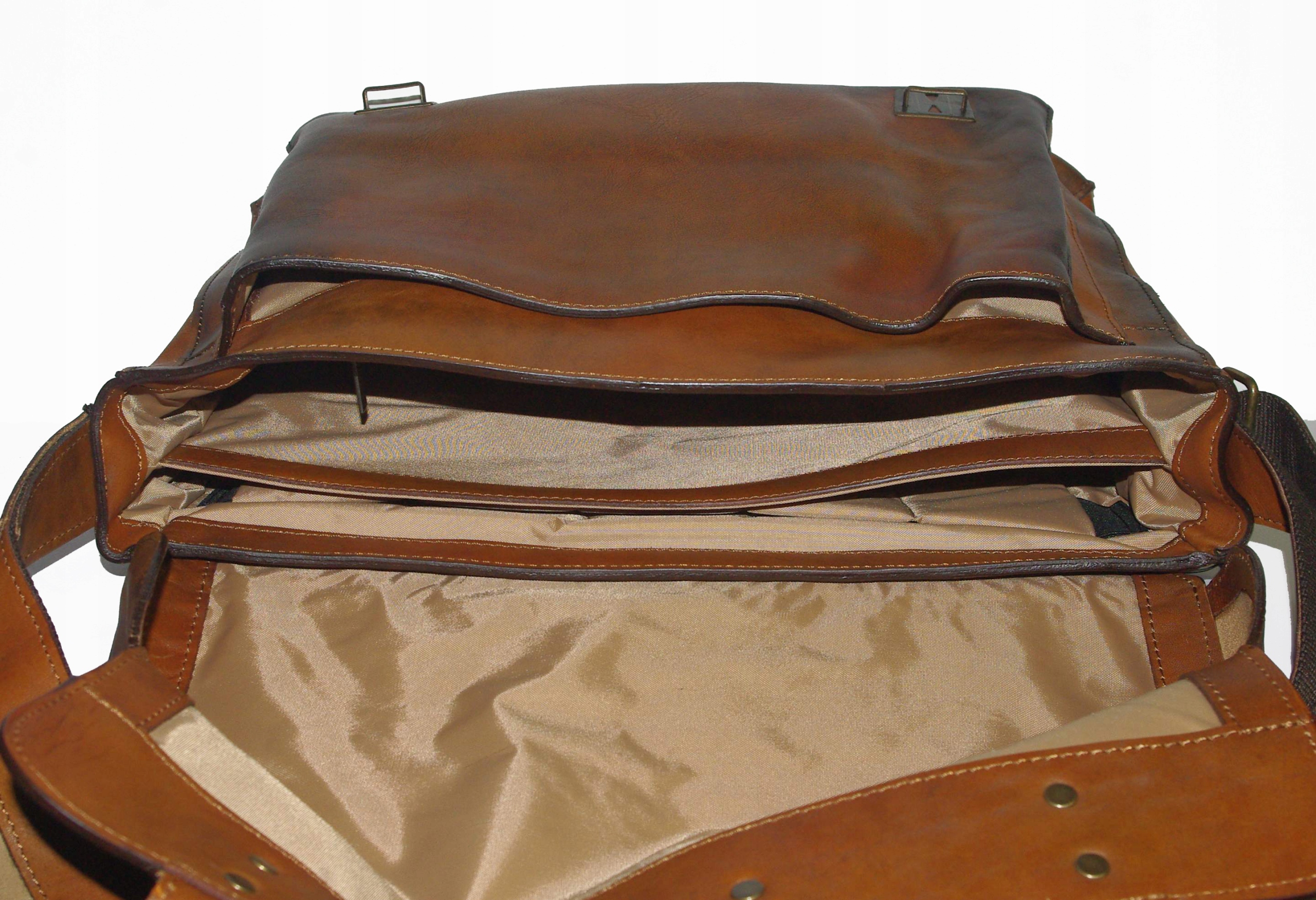 Daag Alive 25 listonoszka z miejscem na notebook koniak Kod producenta 25