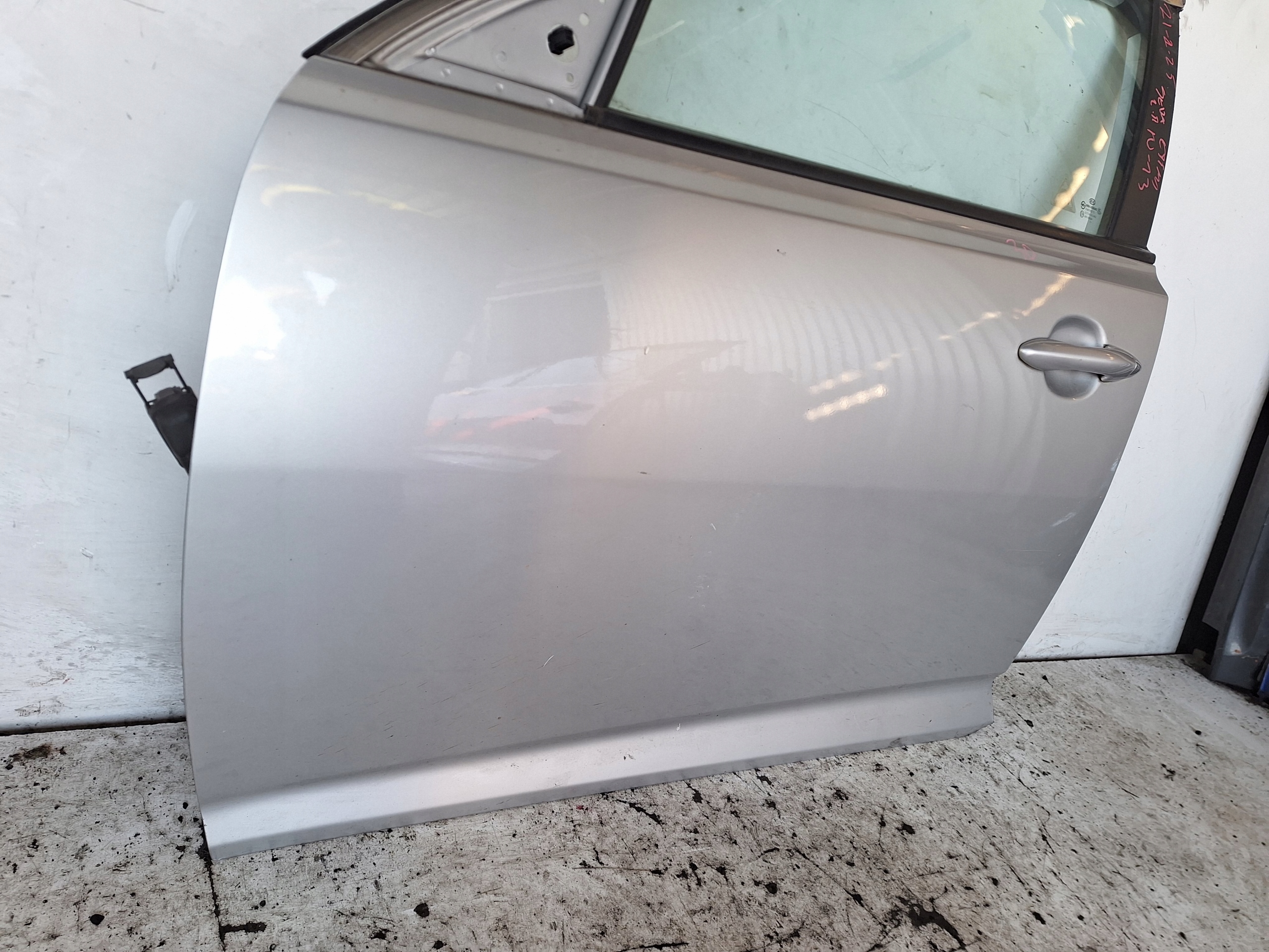 KIA OPTIMA III 10-13 door left front sedan 3D