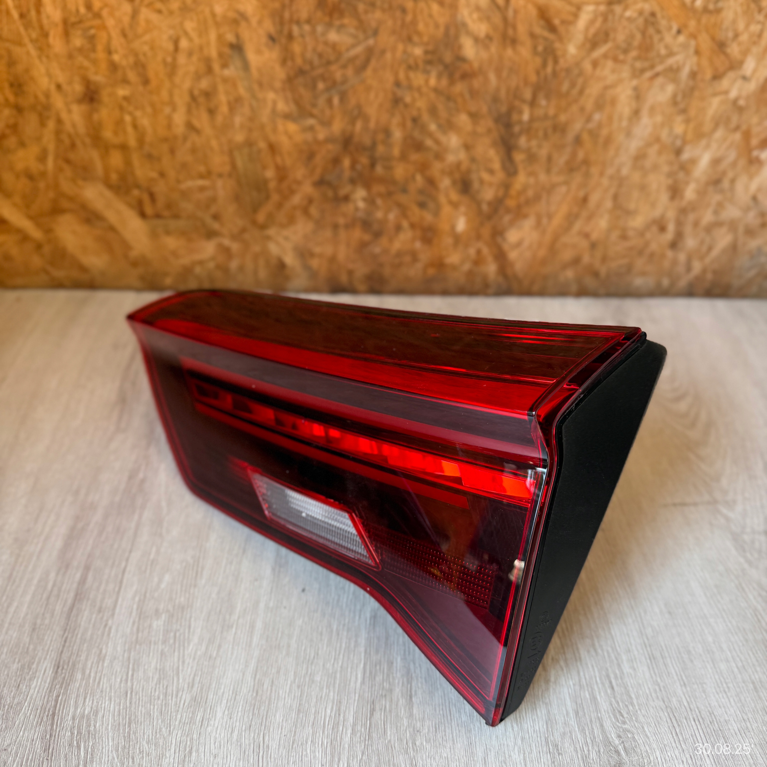 light rear right bonnet VW VOLKSWAGEN T-ROC 2GA945094B
