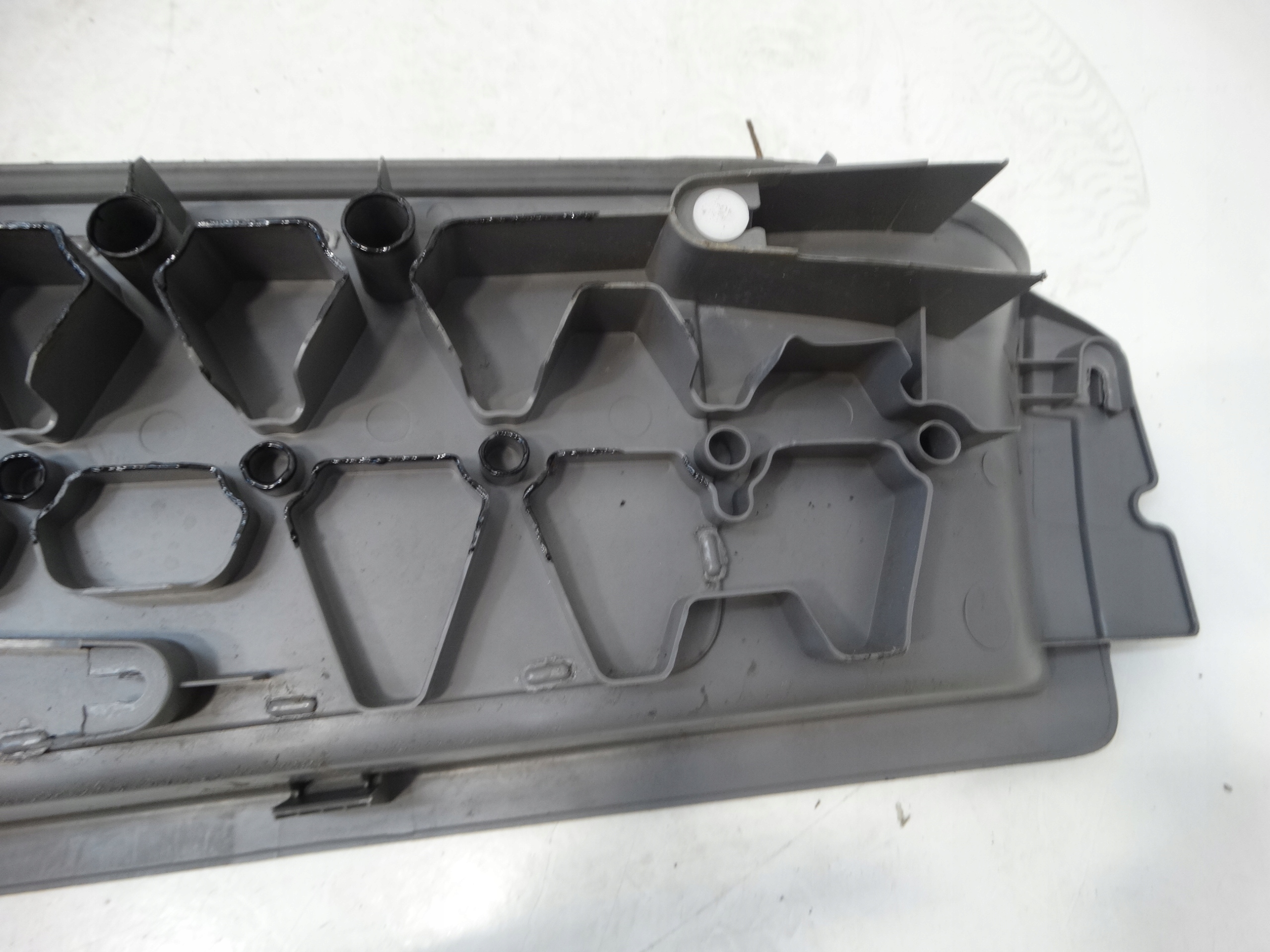 STOPIEN threshold left front VOLKSWAGEN T5 MULTIVAN 7H5863735B