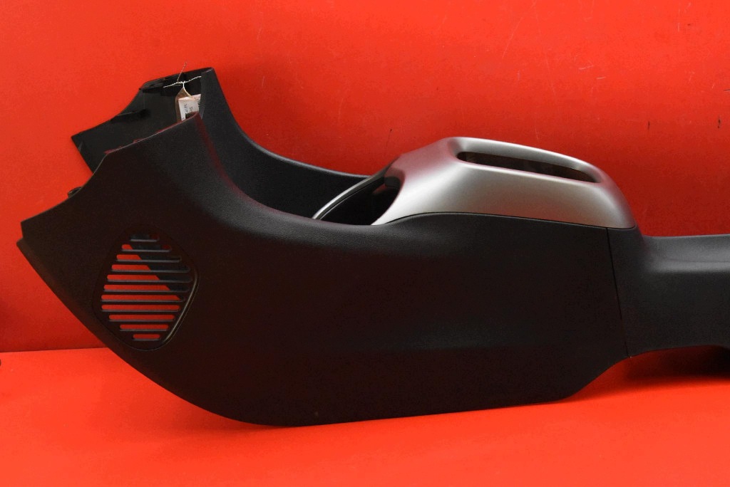 TUNEL mitte 58910-0H010 TOYOTA AYGO 2 II 14-20