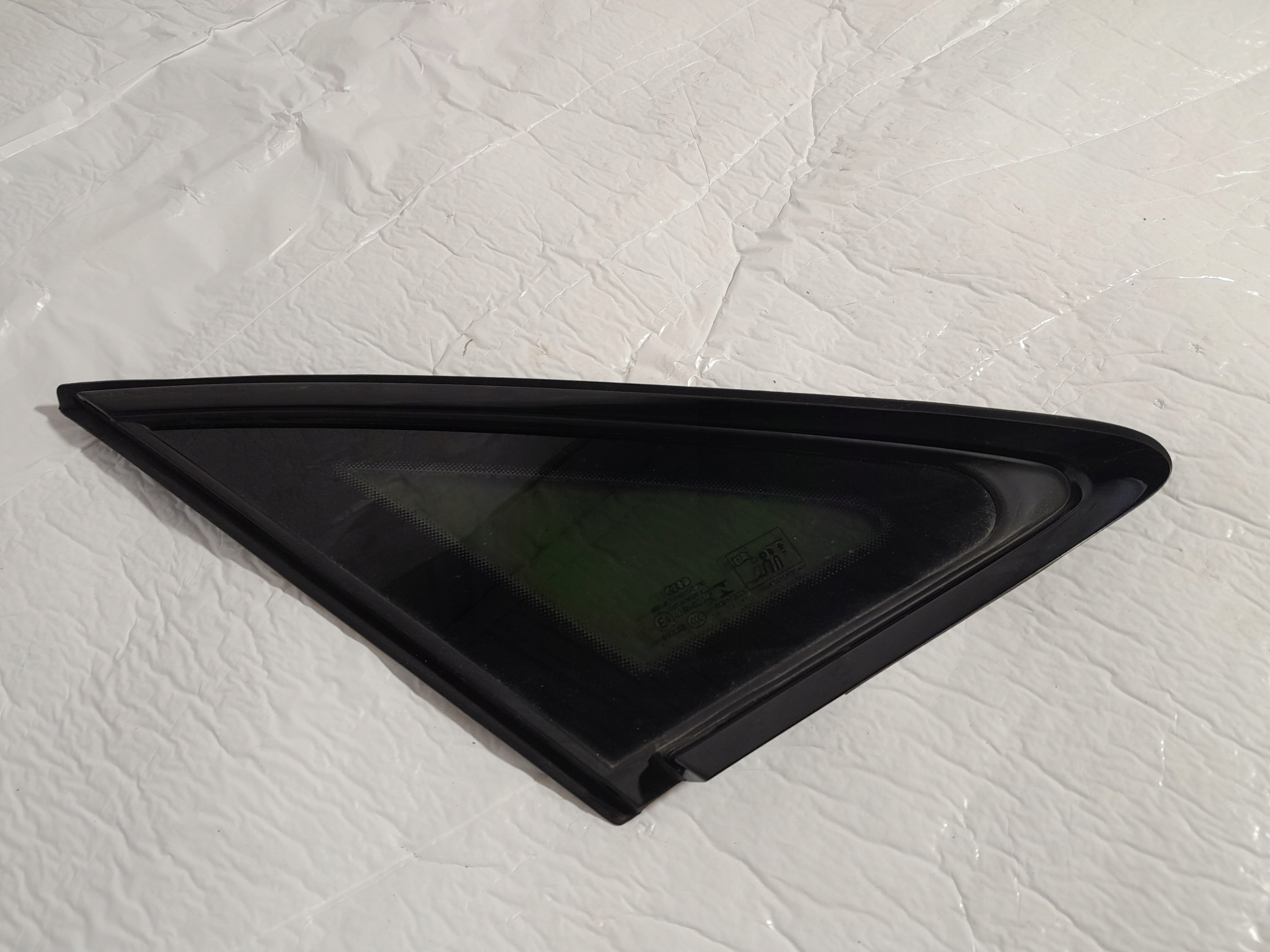 AUDI S3 8V LIFT window bodywork left rear part - 8V5845299M