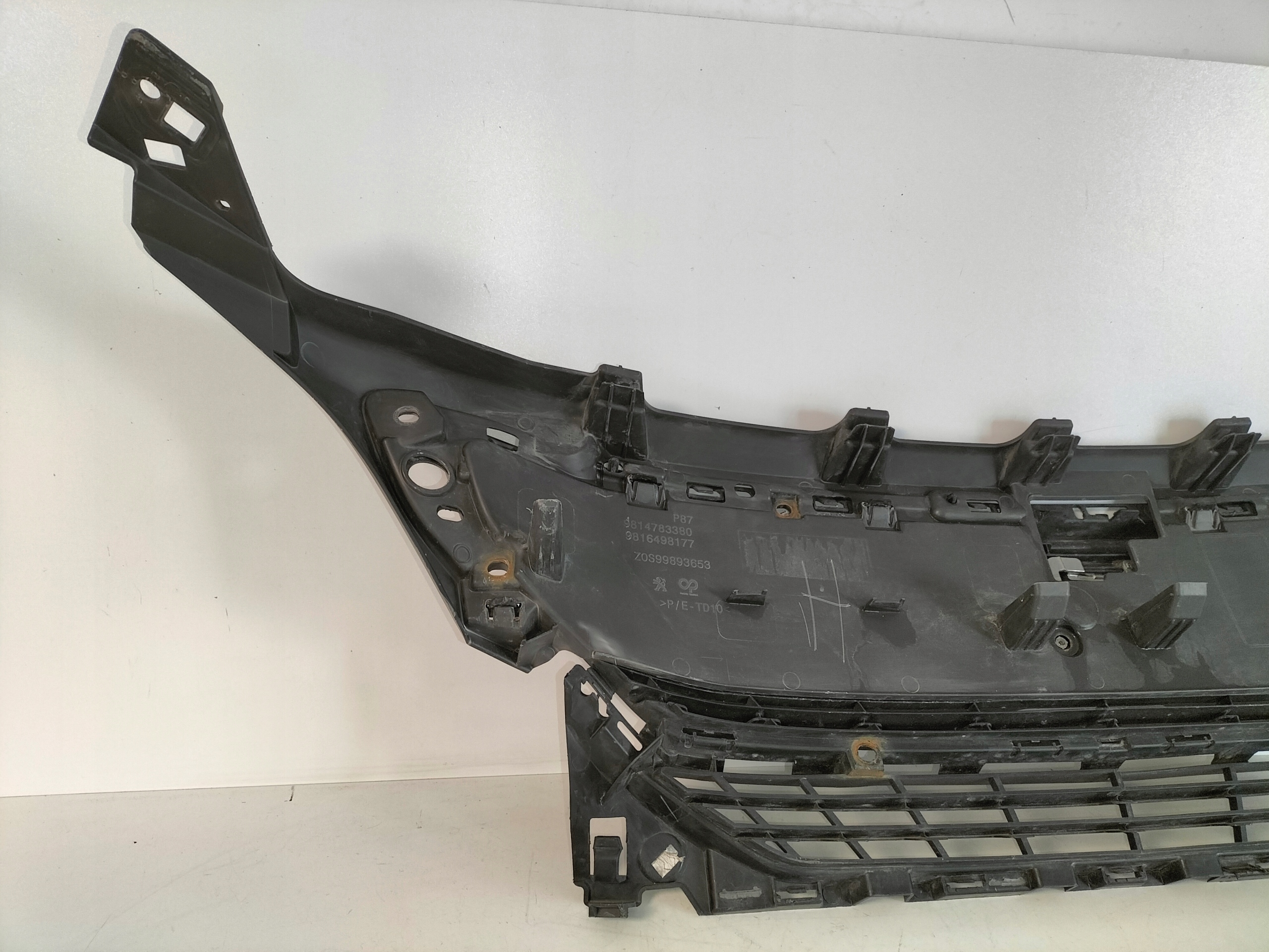 grille grid grill PEUGEOT 5008 II 16