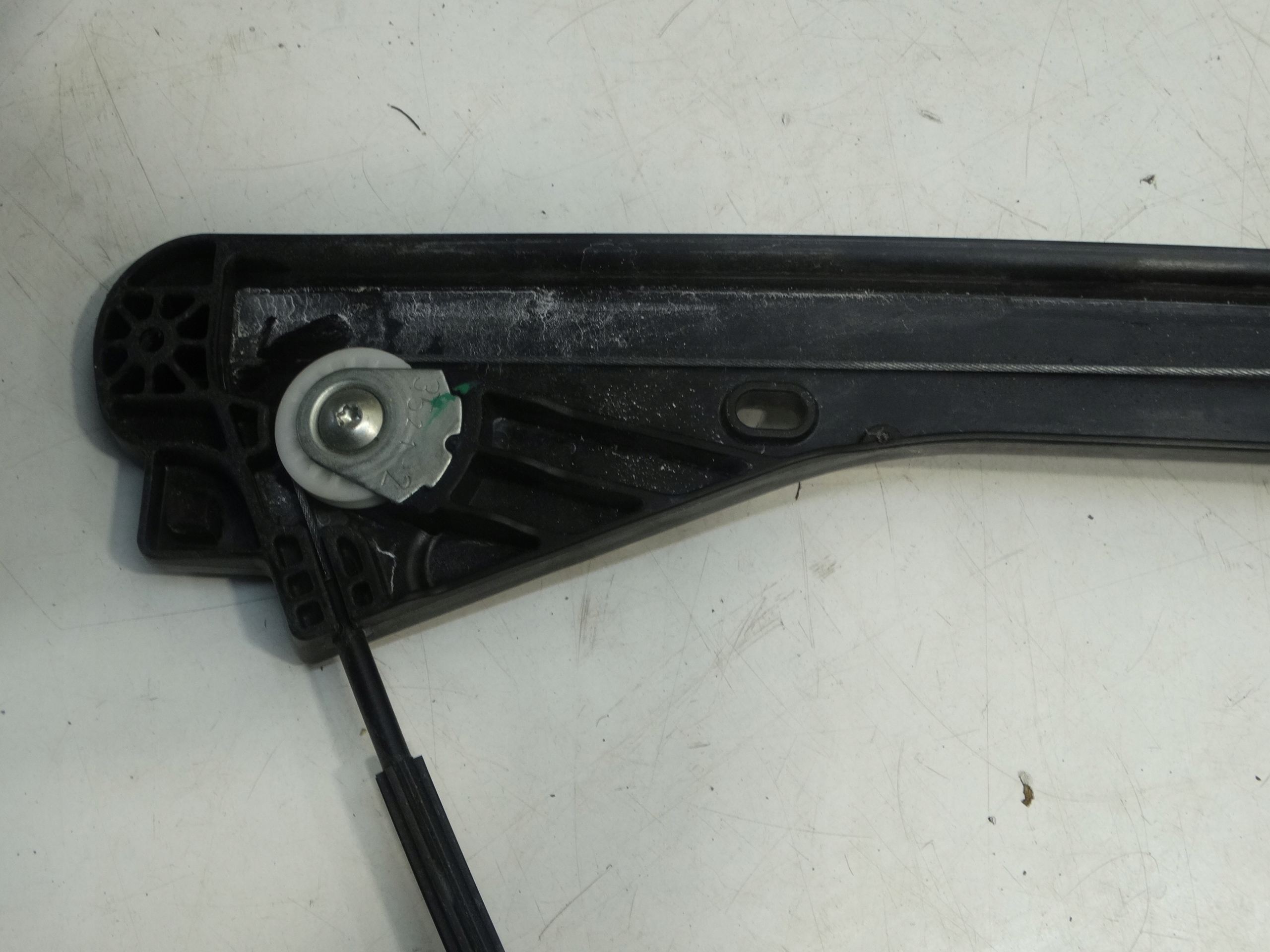 window regulator left front PEUGEOT 3008 II 22R. 9840196980