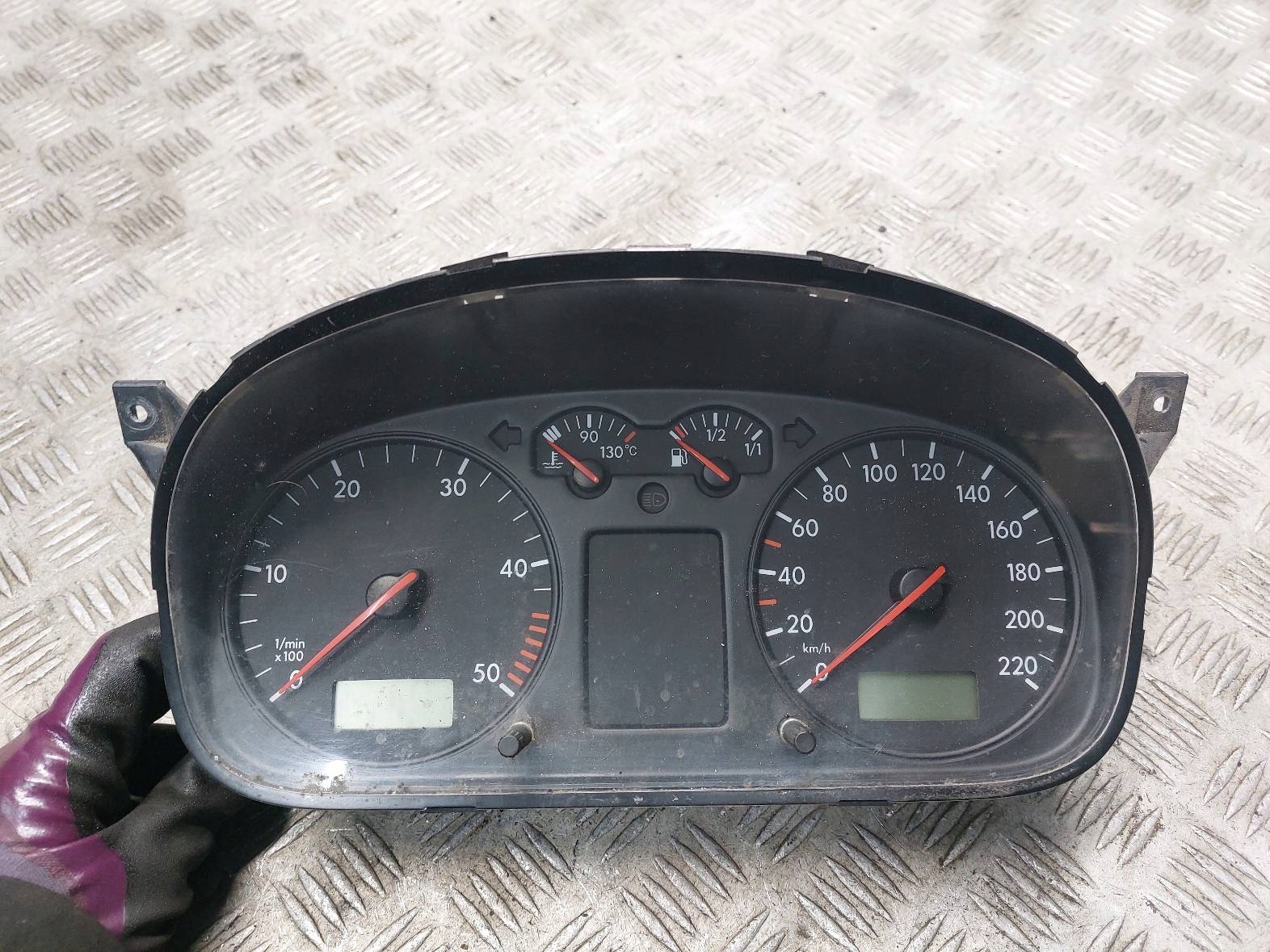 dials dials VOLKSWAGEN TRANSPORTER T4 LIFT 2.5 TDI 7D0920805D