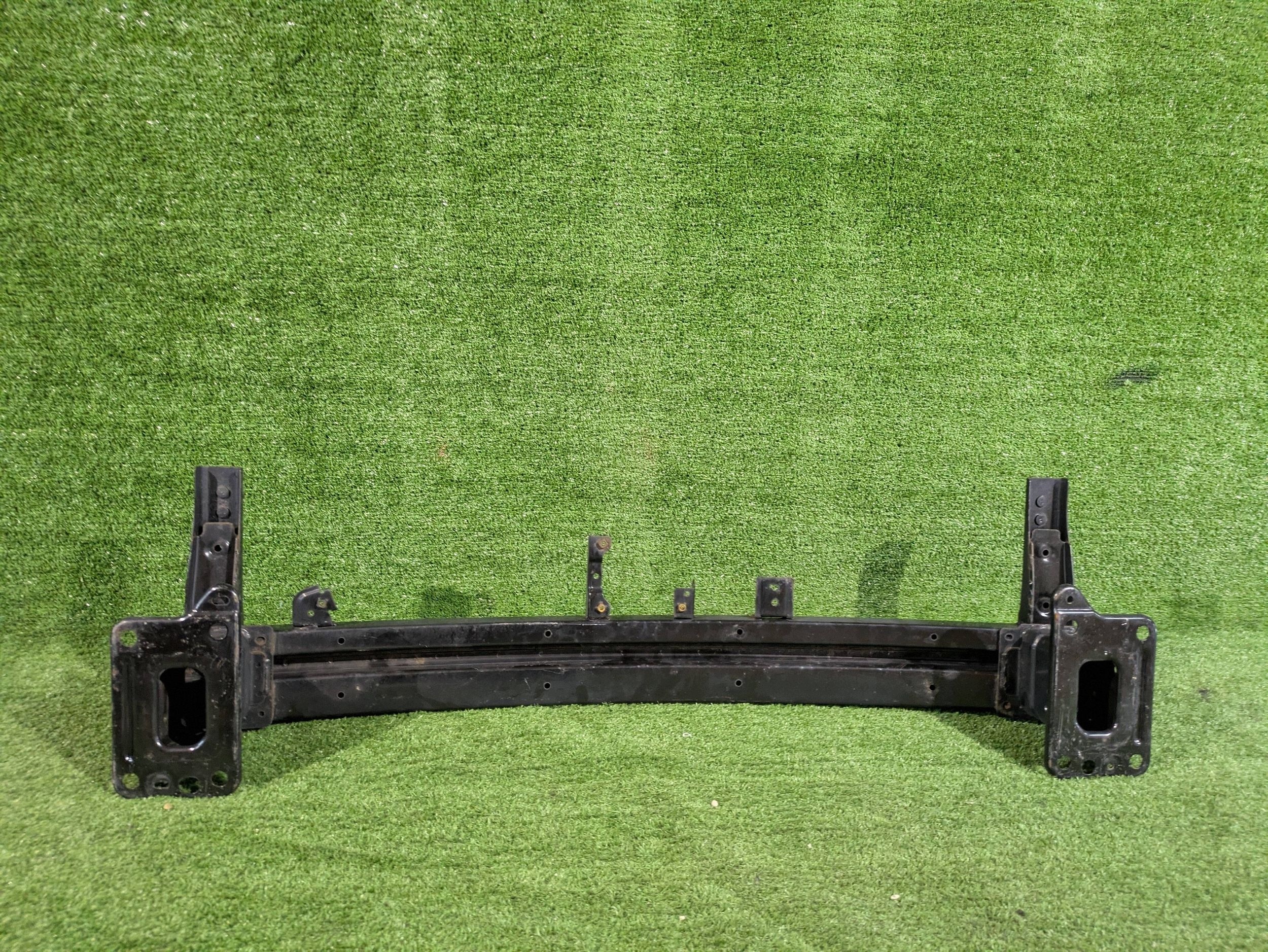bumper support of the front front KIA CEED III NR.B663