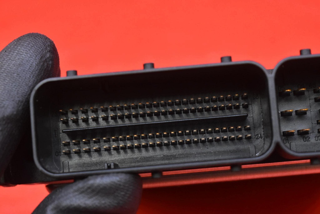 control unit computer of the engine 7801711 BMW E90 E91 2.0 D 163 KM 04-10
