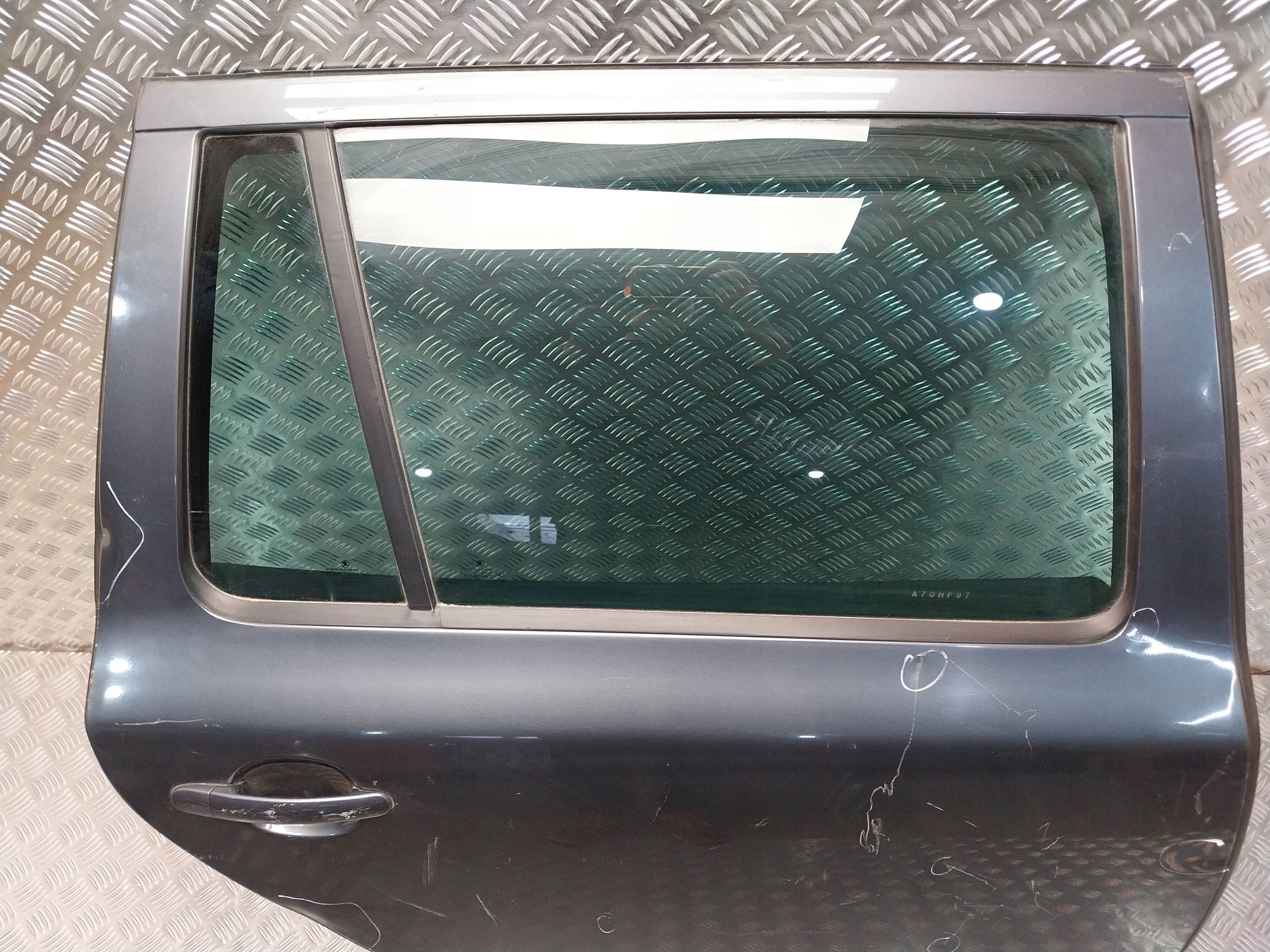 Tür heck rechts SKODA OCTAVIA II KOMBI 04