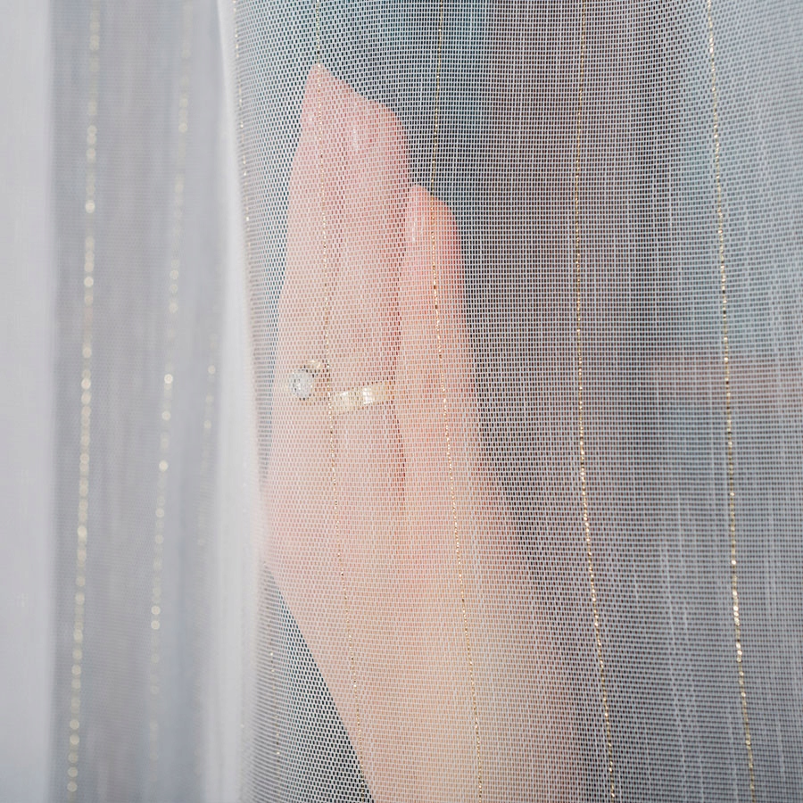 

Firana Glamour Z Obciążnikiem 300 Biel+złota Nitka