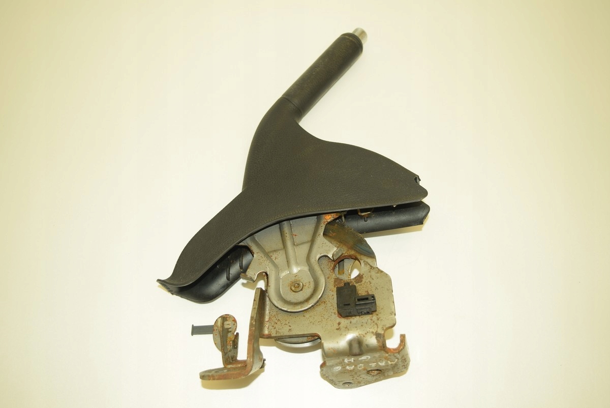 MAZDA 6 GH DŹWIGNIA HAMULCA RĘCZNEGO