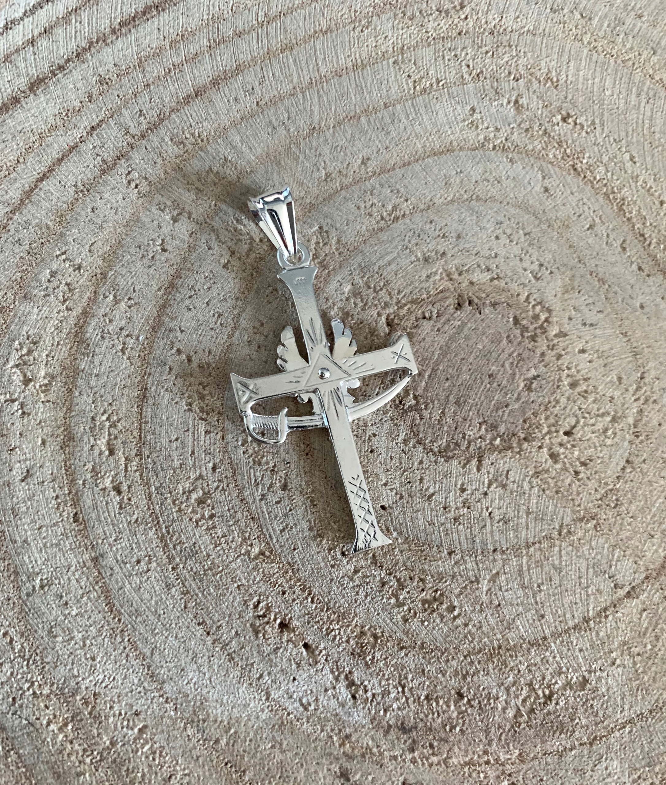 SREBRNY DUŻY KRZYŻ KRZYŻYK SREBRO PRÓBY 925 HONOR OJCZYZNA Kod producenta D043-81126