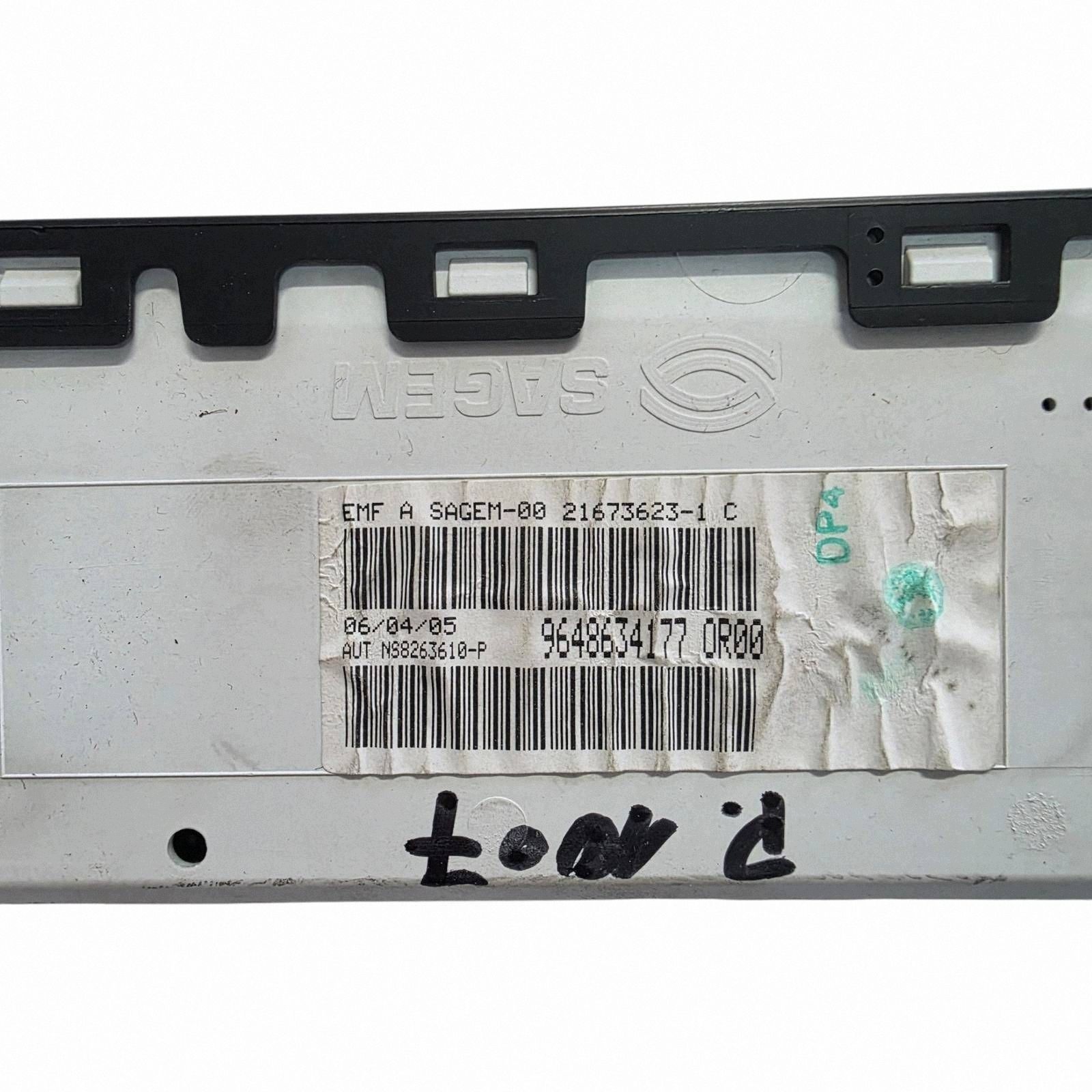 display RADIA PEUGEOT 1007 9648634177