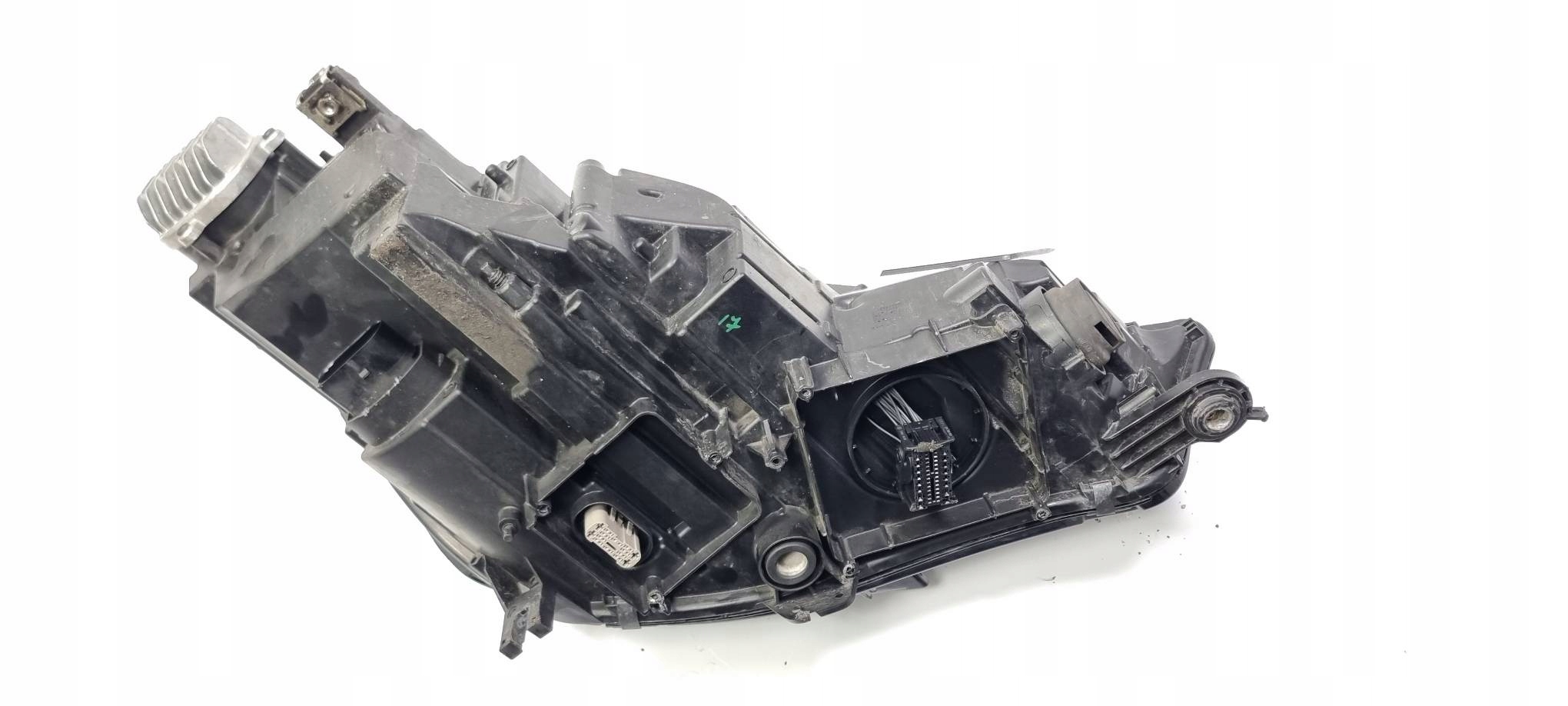light left front 8W0941033 AUDI A4 B9