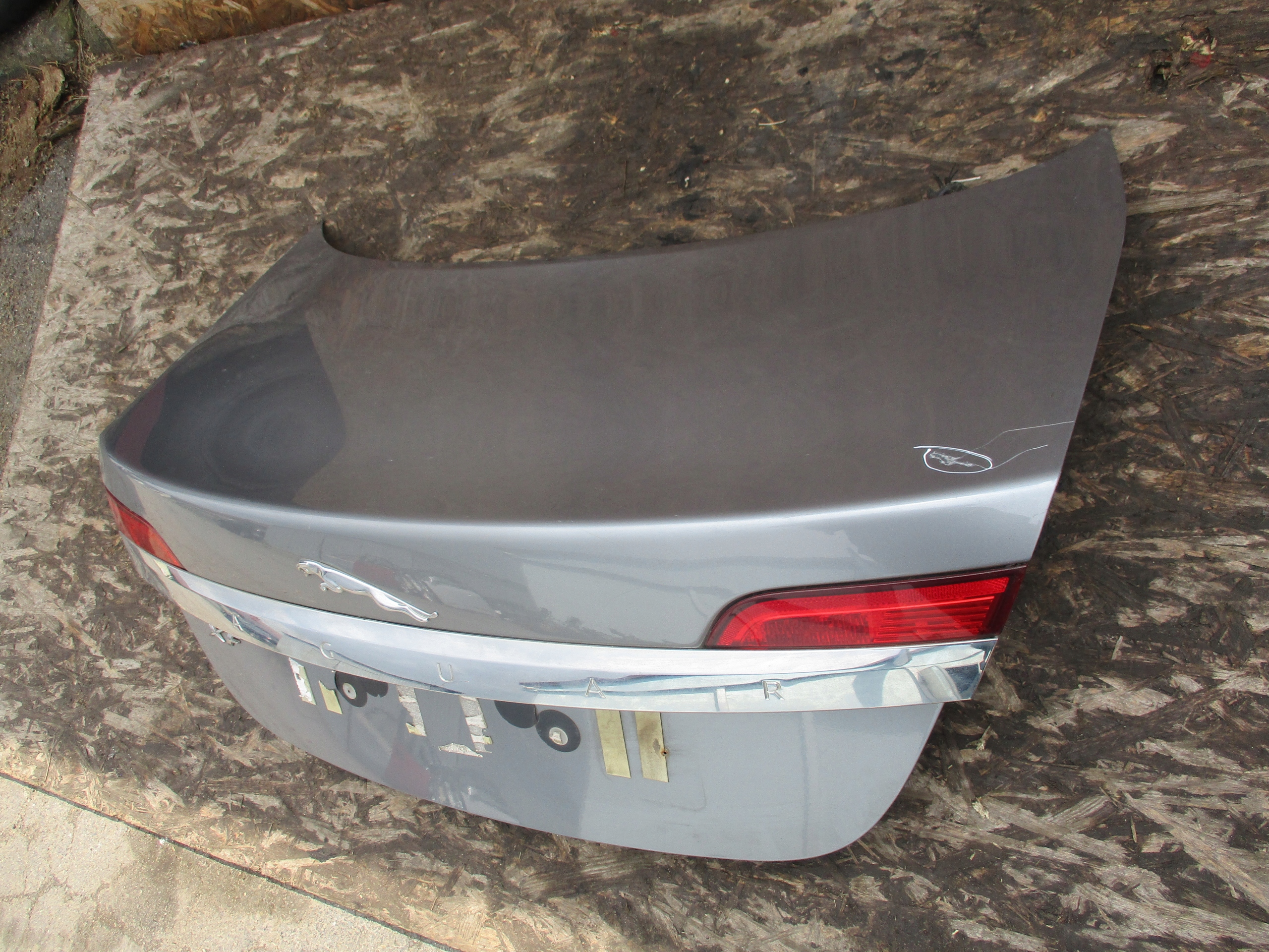 boot door Jaguar XF X25 07-11