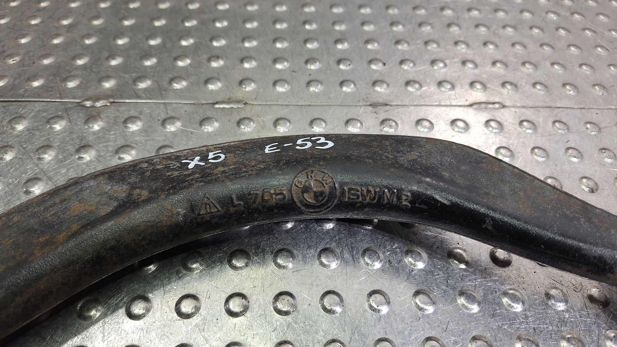 arm left front upper BANAN 6769717 BMW X5 E53