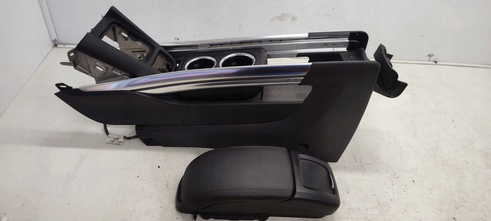bracciolo tunel Opel Zafira C 1,4