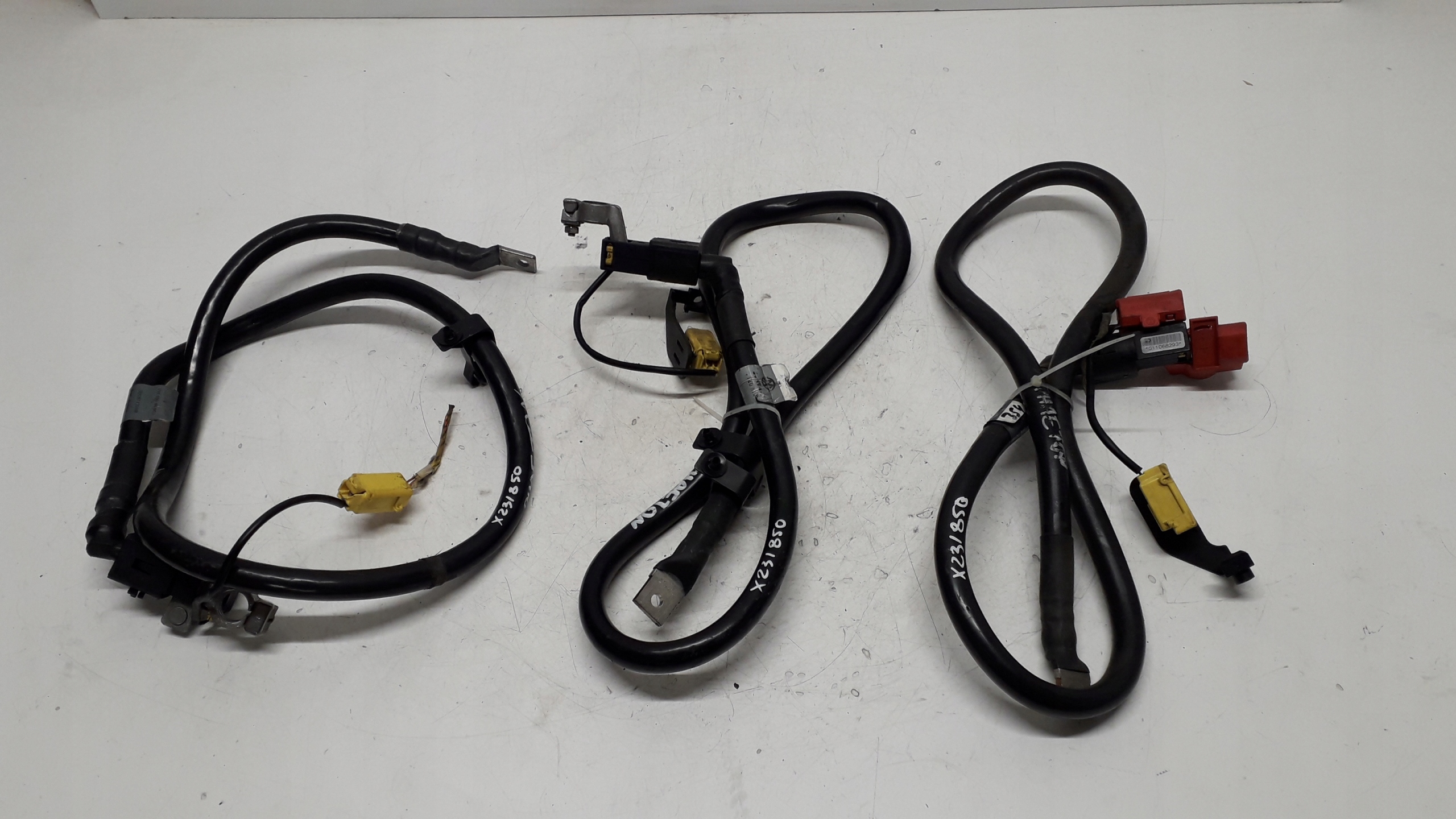 VW PHAETON KLEMA PLUSOWA PIROTECHNICZNA