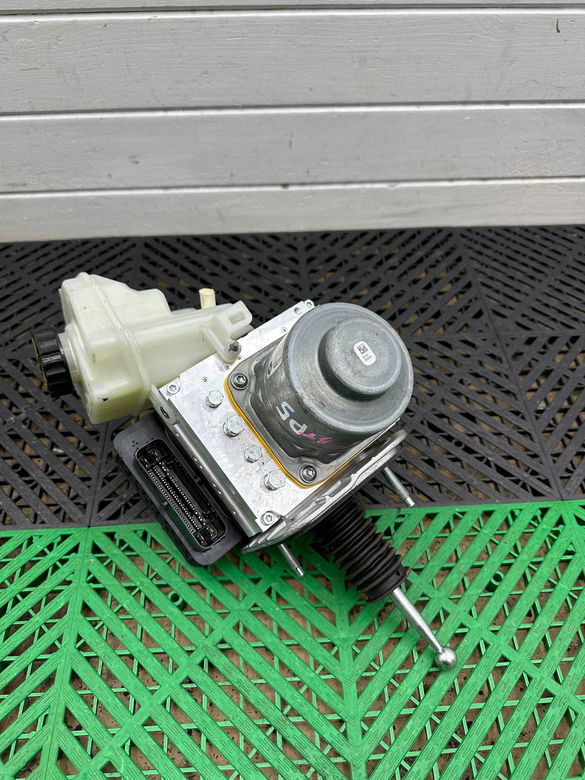 pump ABS BMW X1 U11 5A75D99