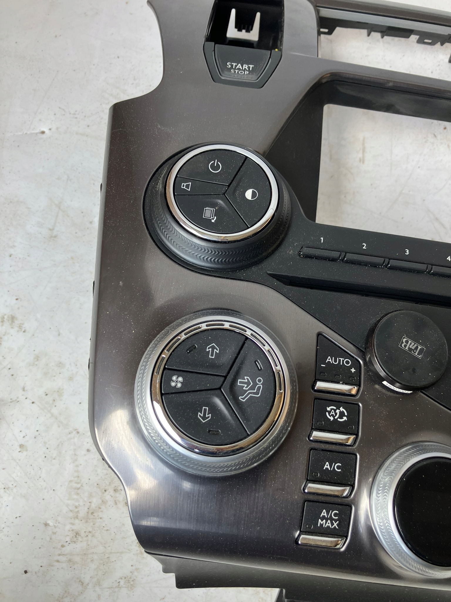 PANEL RADIA klimatizaci DS5 98025353ZD