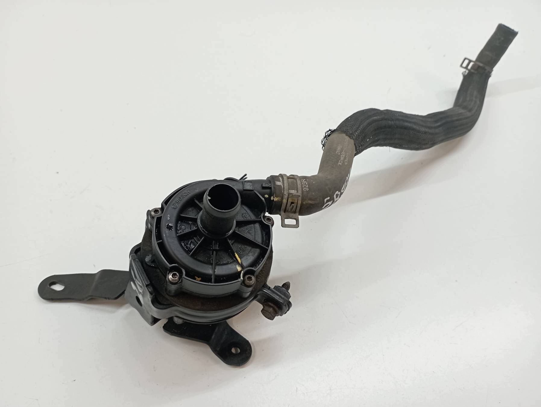 water pump 210103582R 1.5 D Dacia Lodgy and (2012- )
