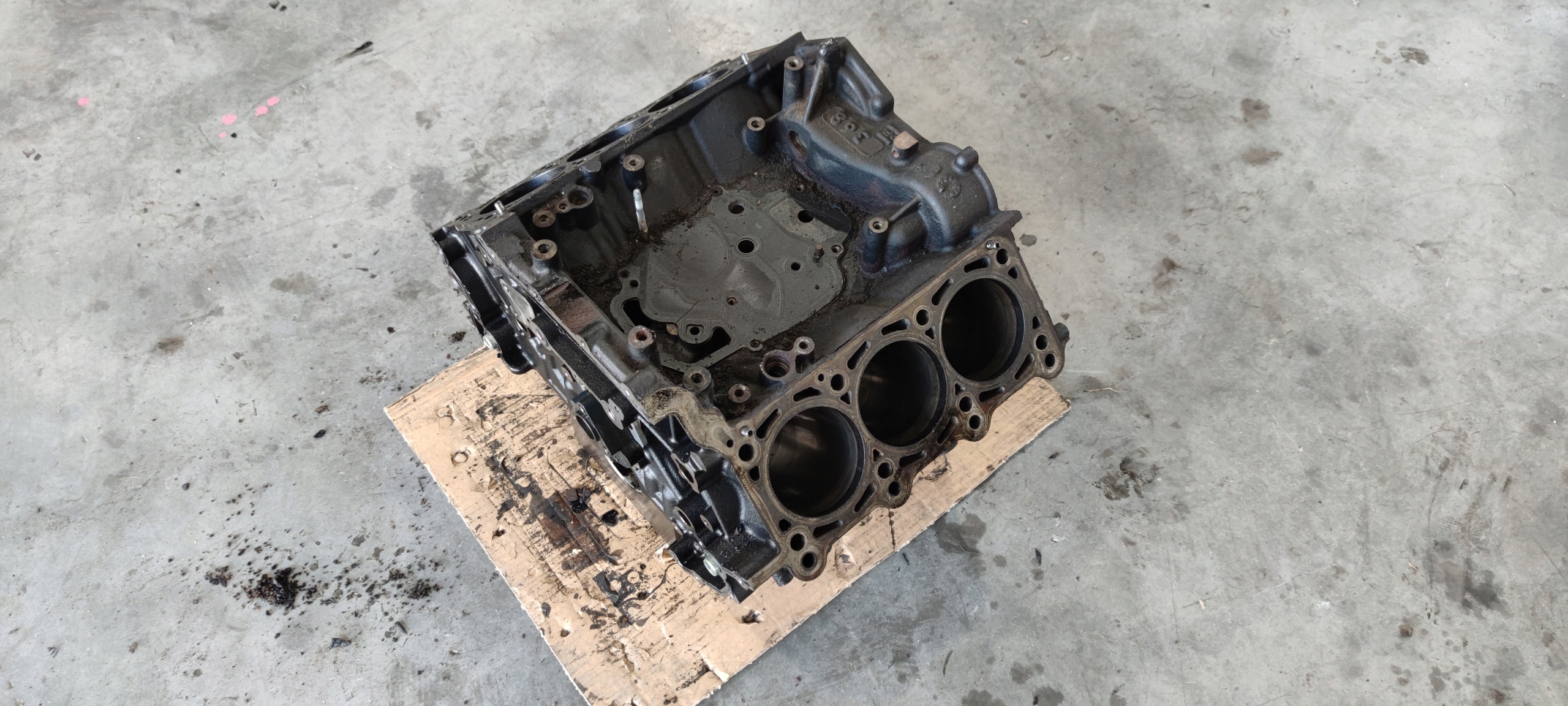 BLOK Motore AUDI A4 A6 2.7 TDI BPP 059103021AL