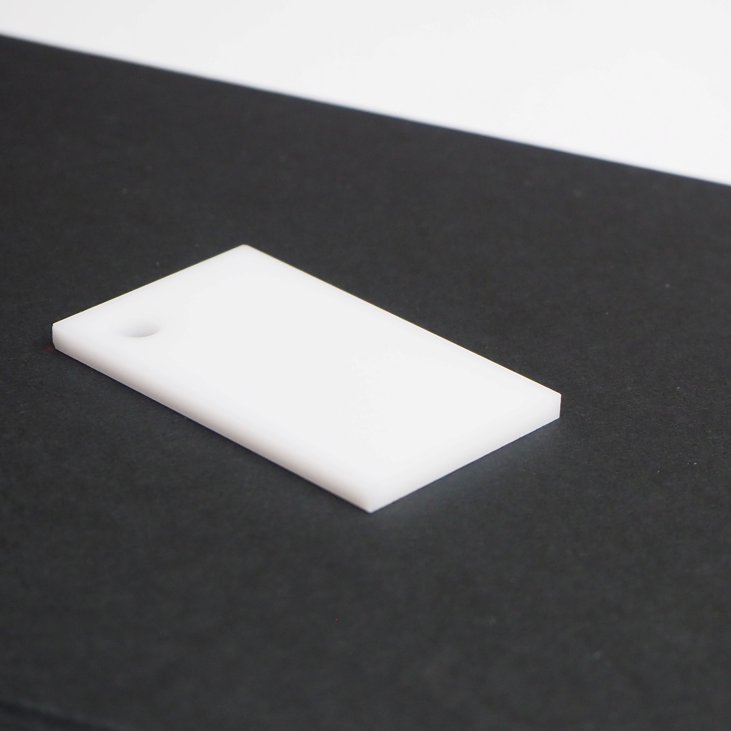 Plexi Pleksa mleczna 3mm formatka 500x300mm Kod producenta ML3M5x3