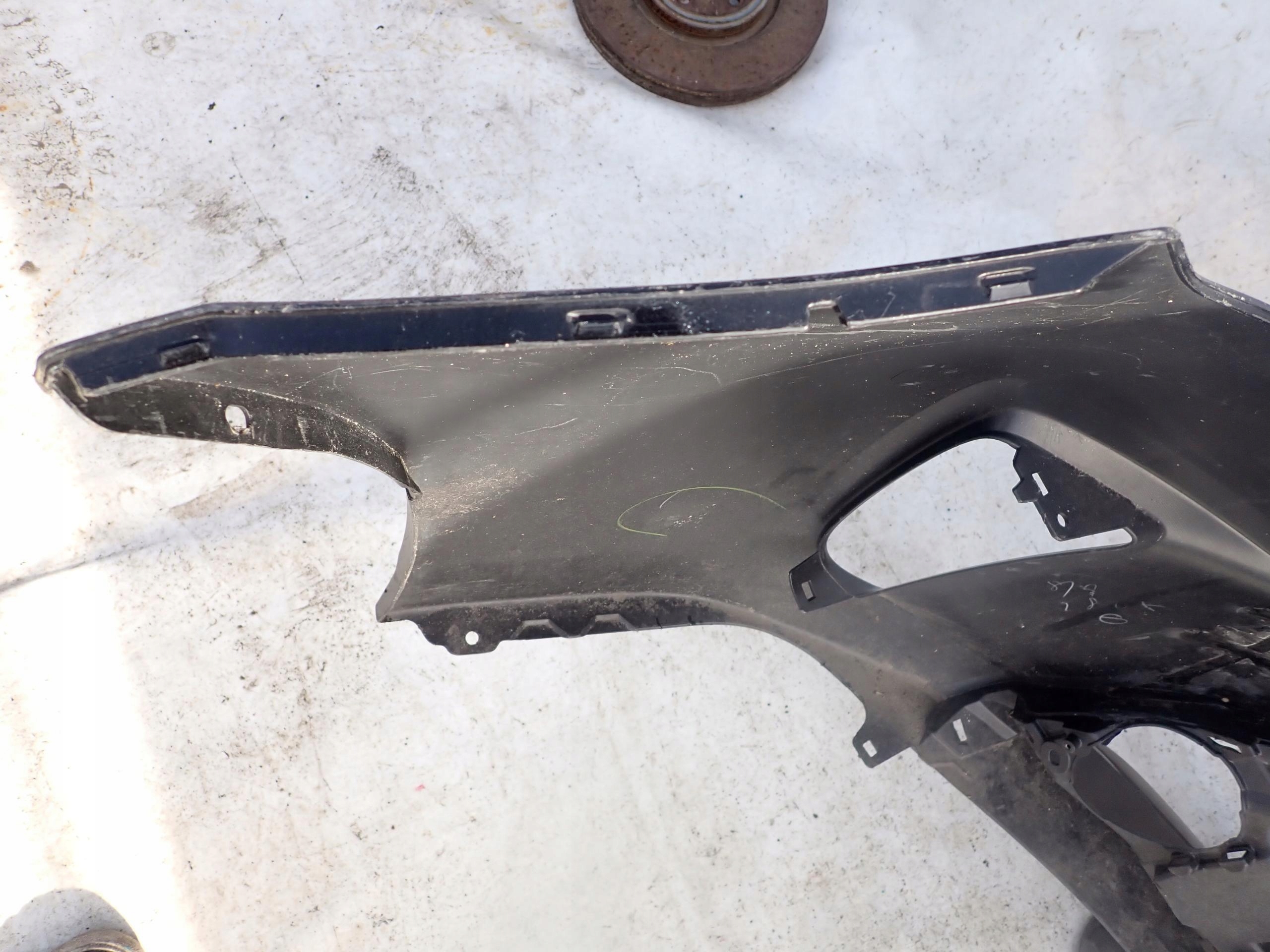 TOYOTA PRIUS III LIFT 12- bumper front front SPR