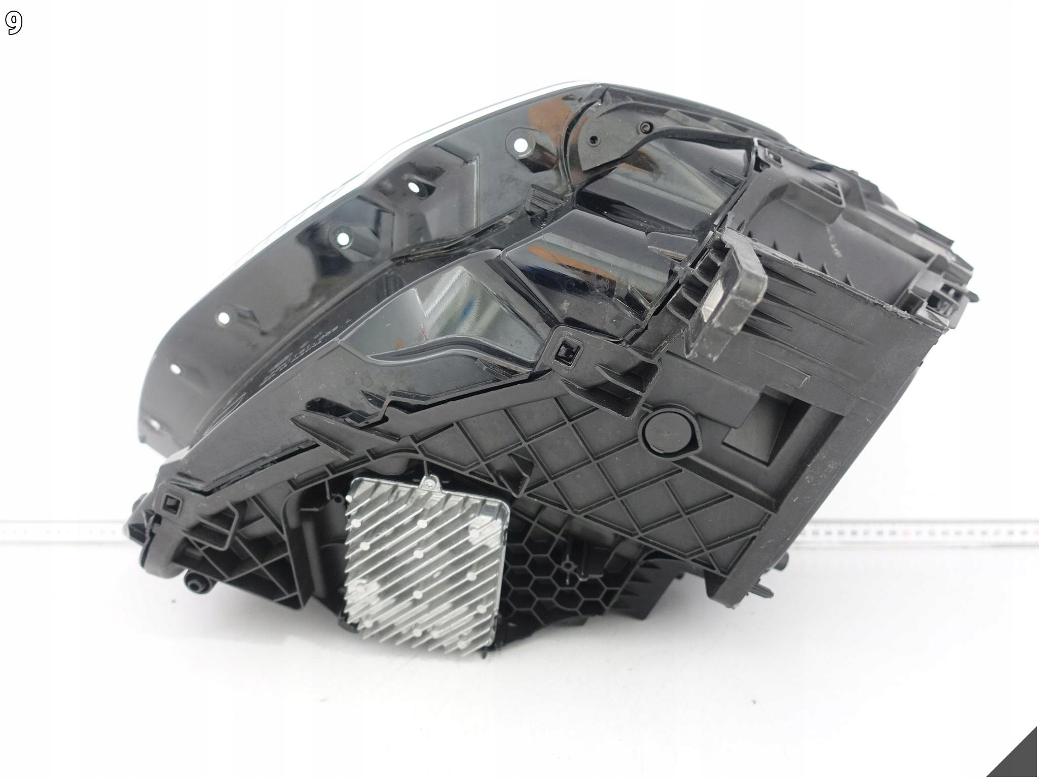 AUDI Q3 II (2 GENERACJA) F3 83A 18-25 light FULL LED left front EU *033*