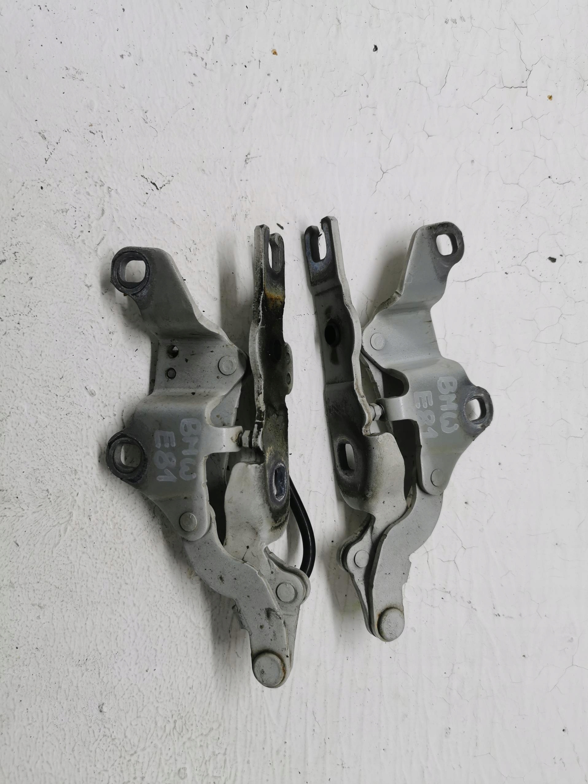 bonnet hinges BMW SERIA 1 E87 04-13