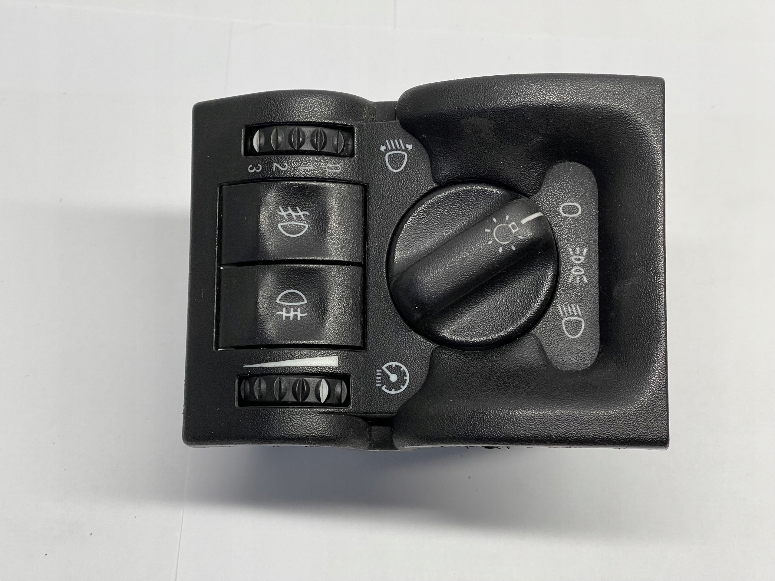 Interruttore comando luci 90569814 Opel Vectra B