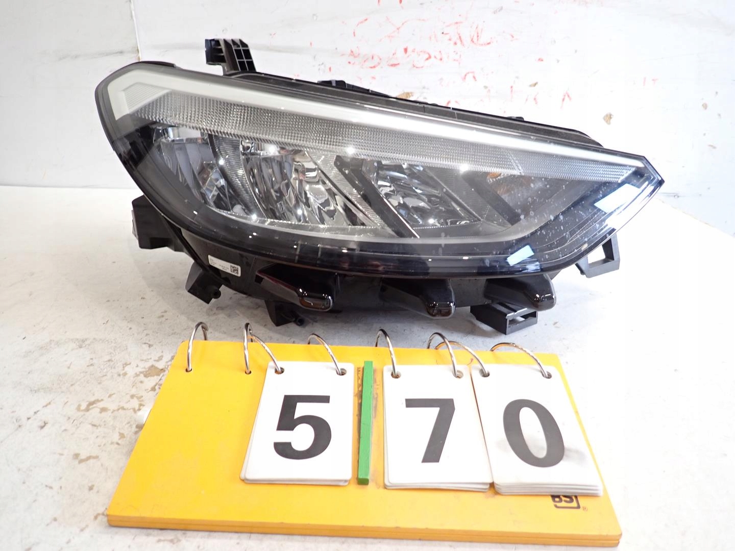 light front right VW ID3 2020- FULL LED 10B941006C
