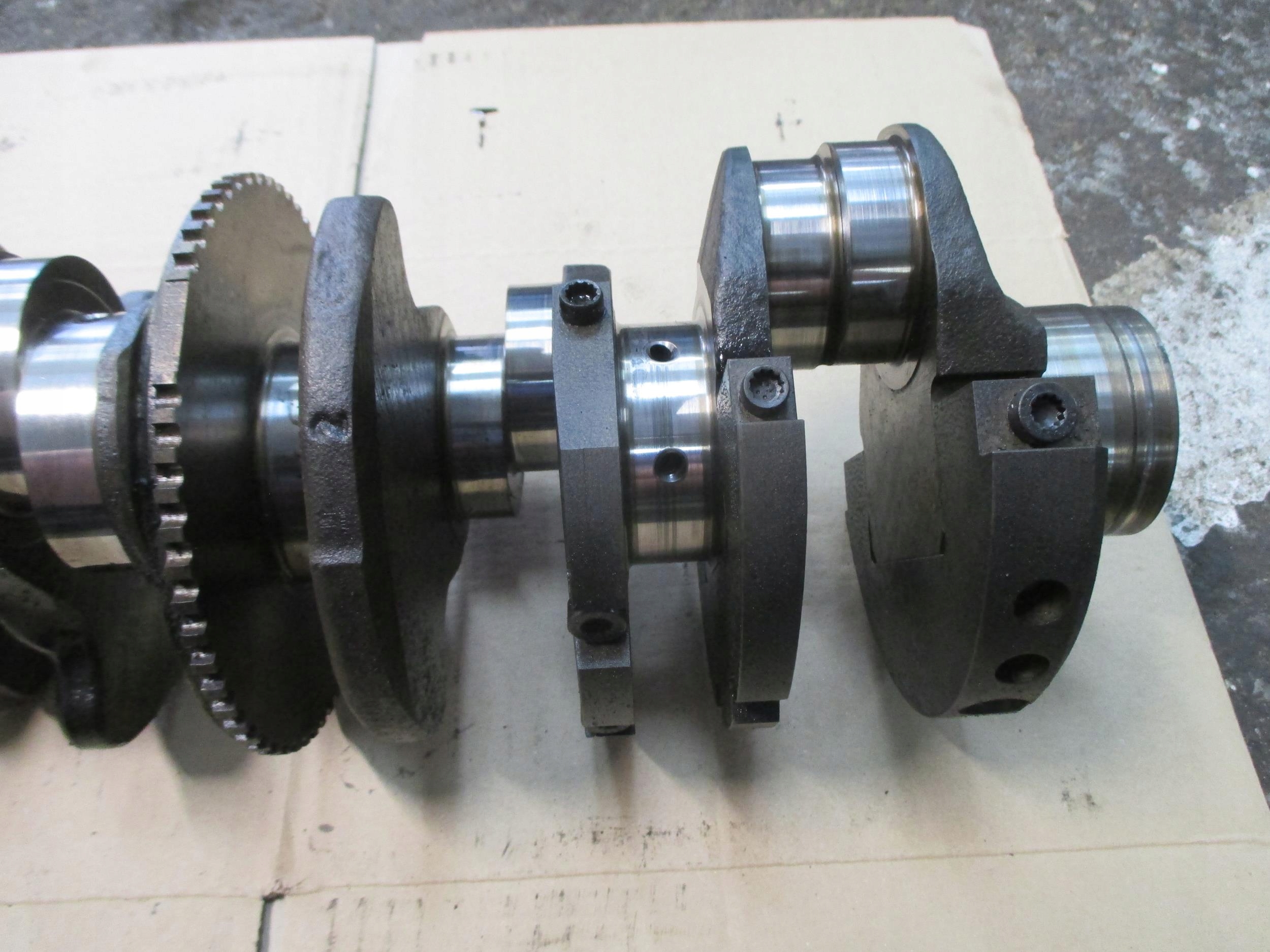 VW TOUAREG 7L 5.0 TDI AYH WAŁ KORBOWY Wersja Europejska