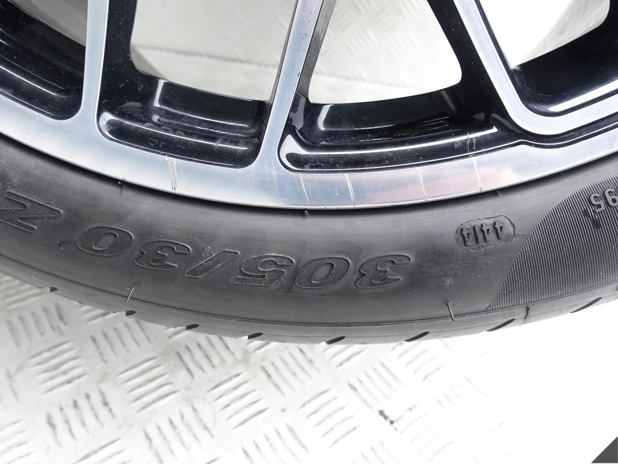 PORSCHE 991 TURBO S disk 11Jx20 ET59 305/30 7mm