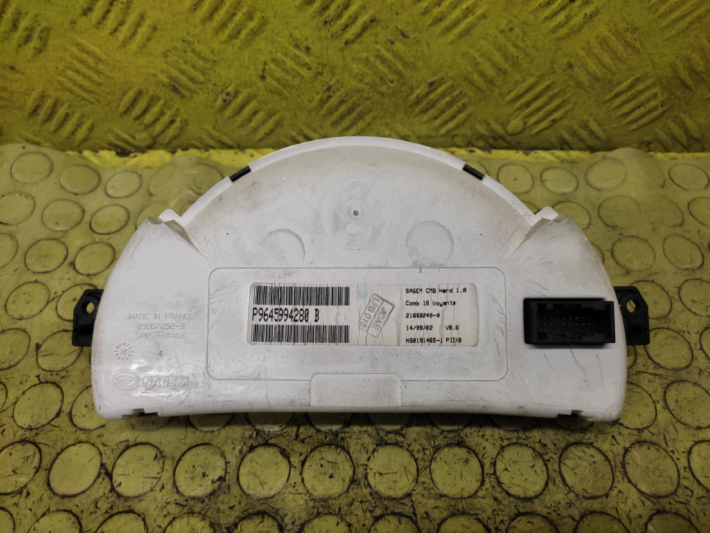 CITROEN C3 dials P9645994280B