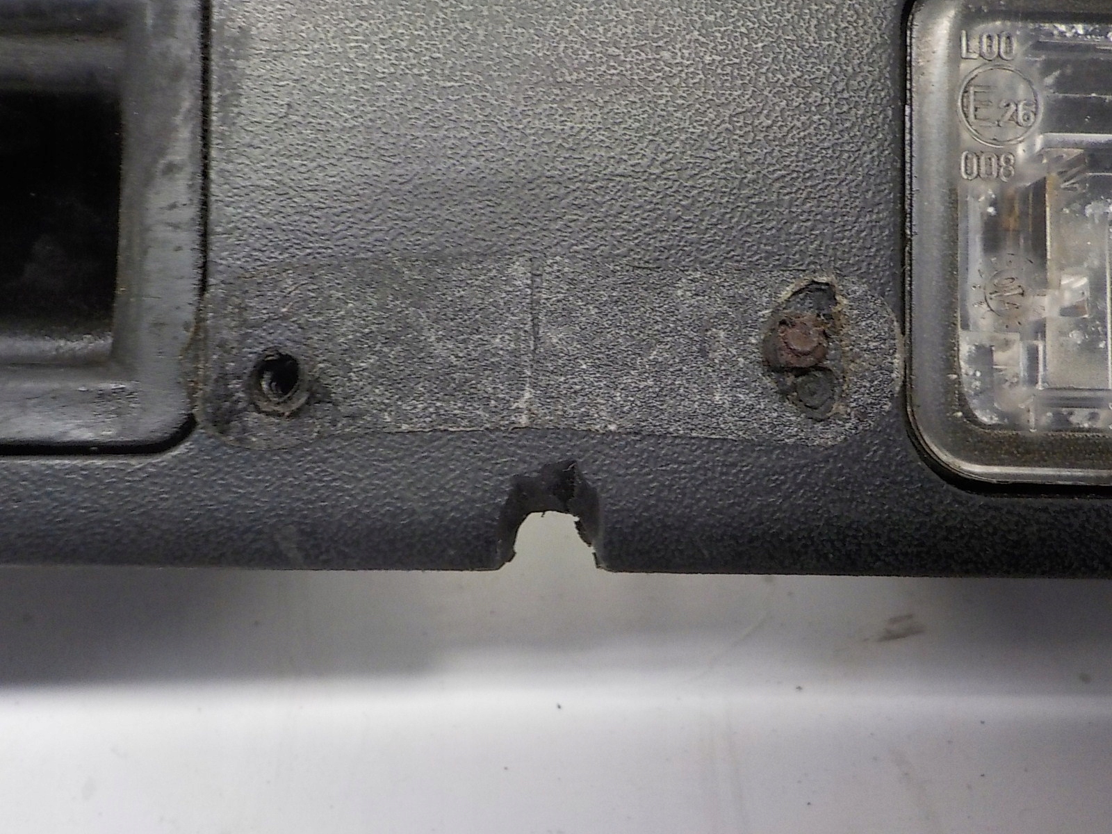 AUDI A4 B6 MIKROSTYK cap bonnet moulding 8P4827574
